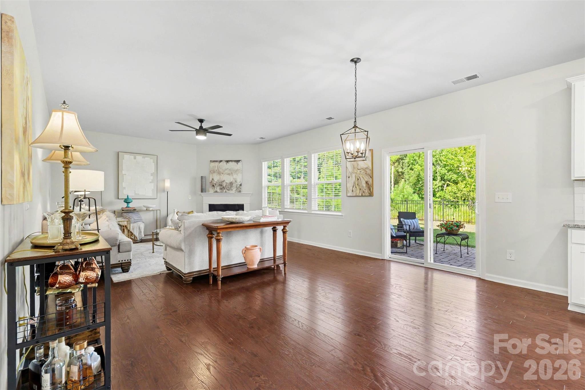16823 Cozy Cove Road — Charlotte