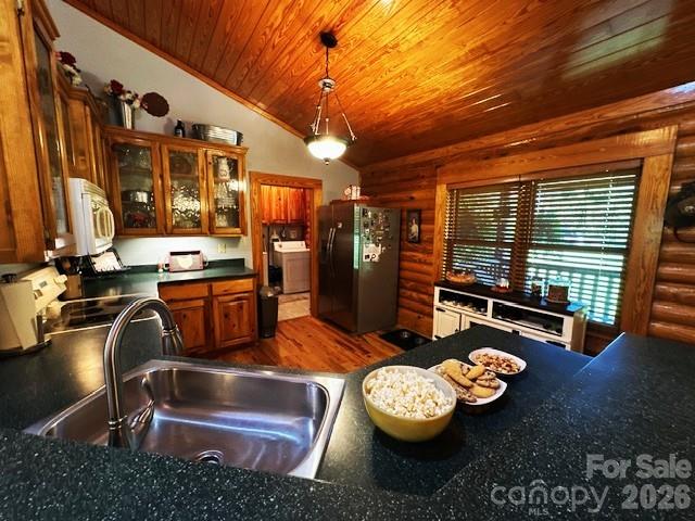 45 Reedy Creek Court — Hendersonville