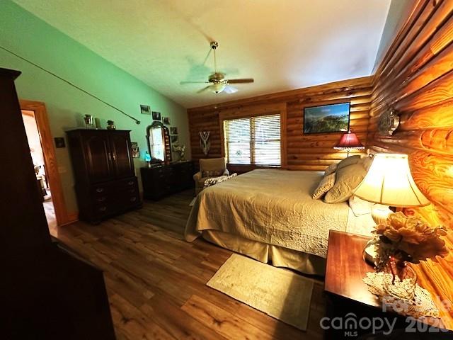 45 Reedy Creek Court — Hendersonville