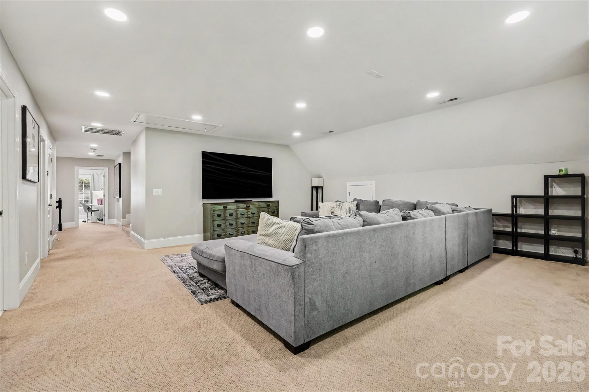 11242 Wheat Ridge Road — Charlotte
