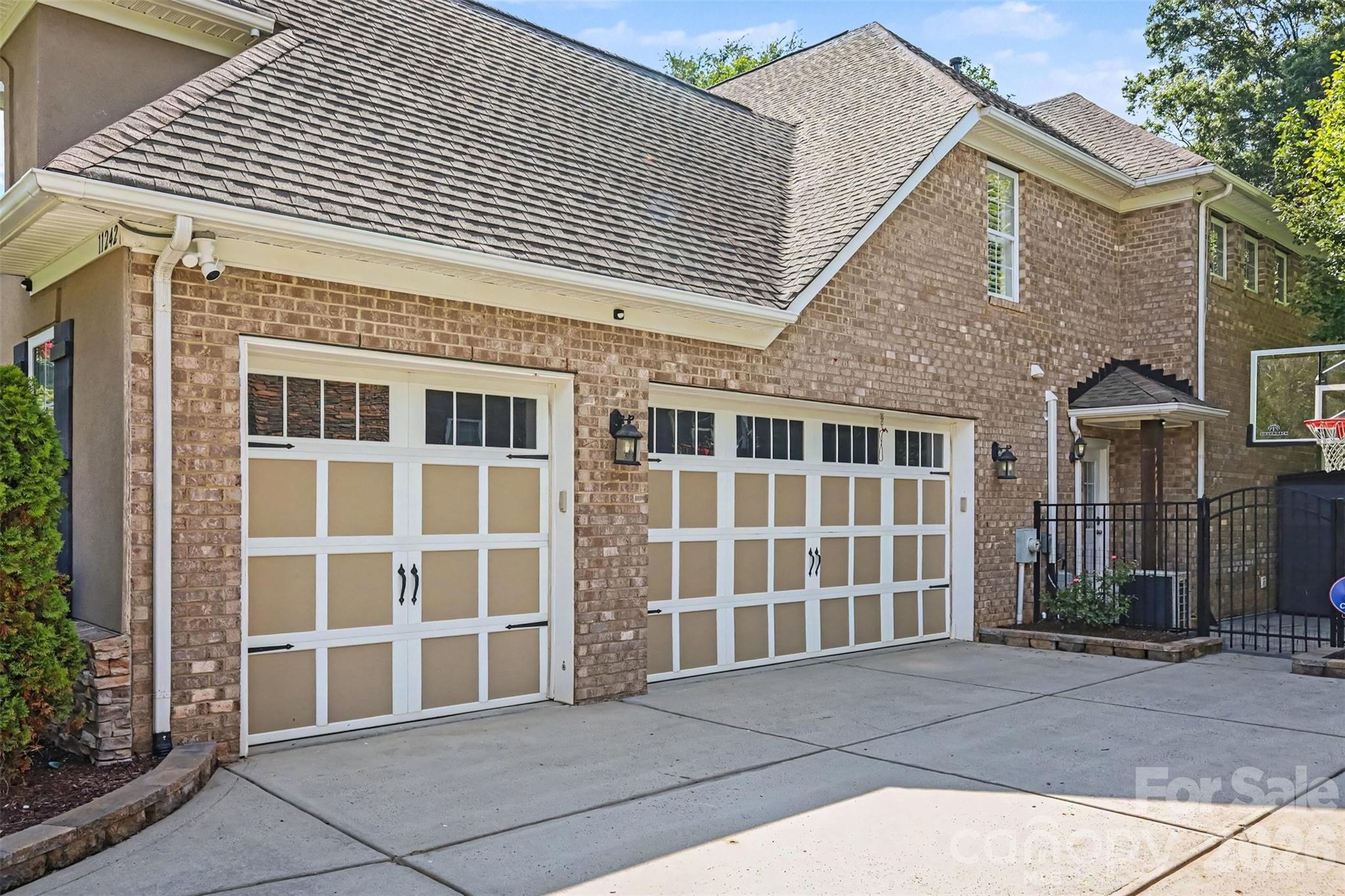 11242 Wheat Ridge Road — Charlotte