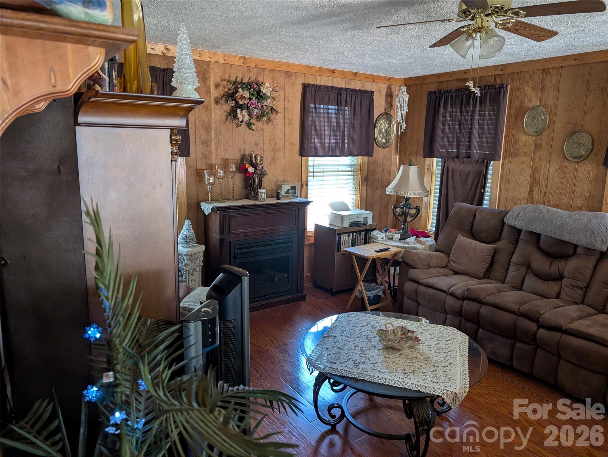 406 N Kimmons Street N — Landis