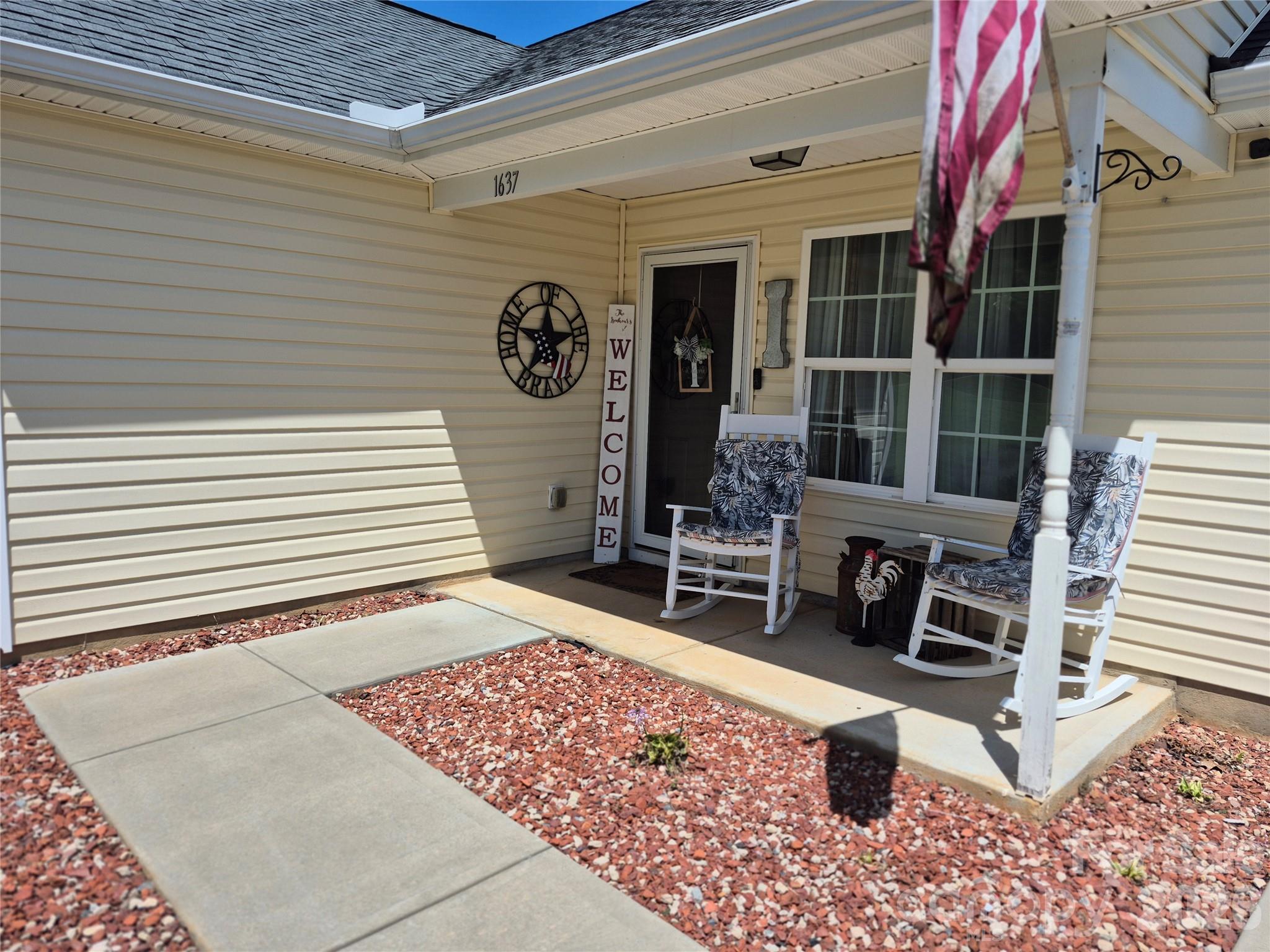1637 Riverview Road — Lincolnton