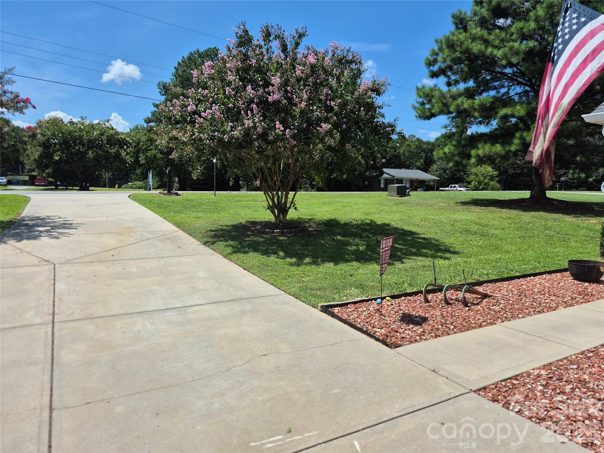 1637 Riverview Road — Lincolnton