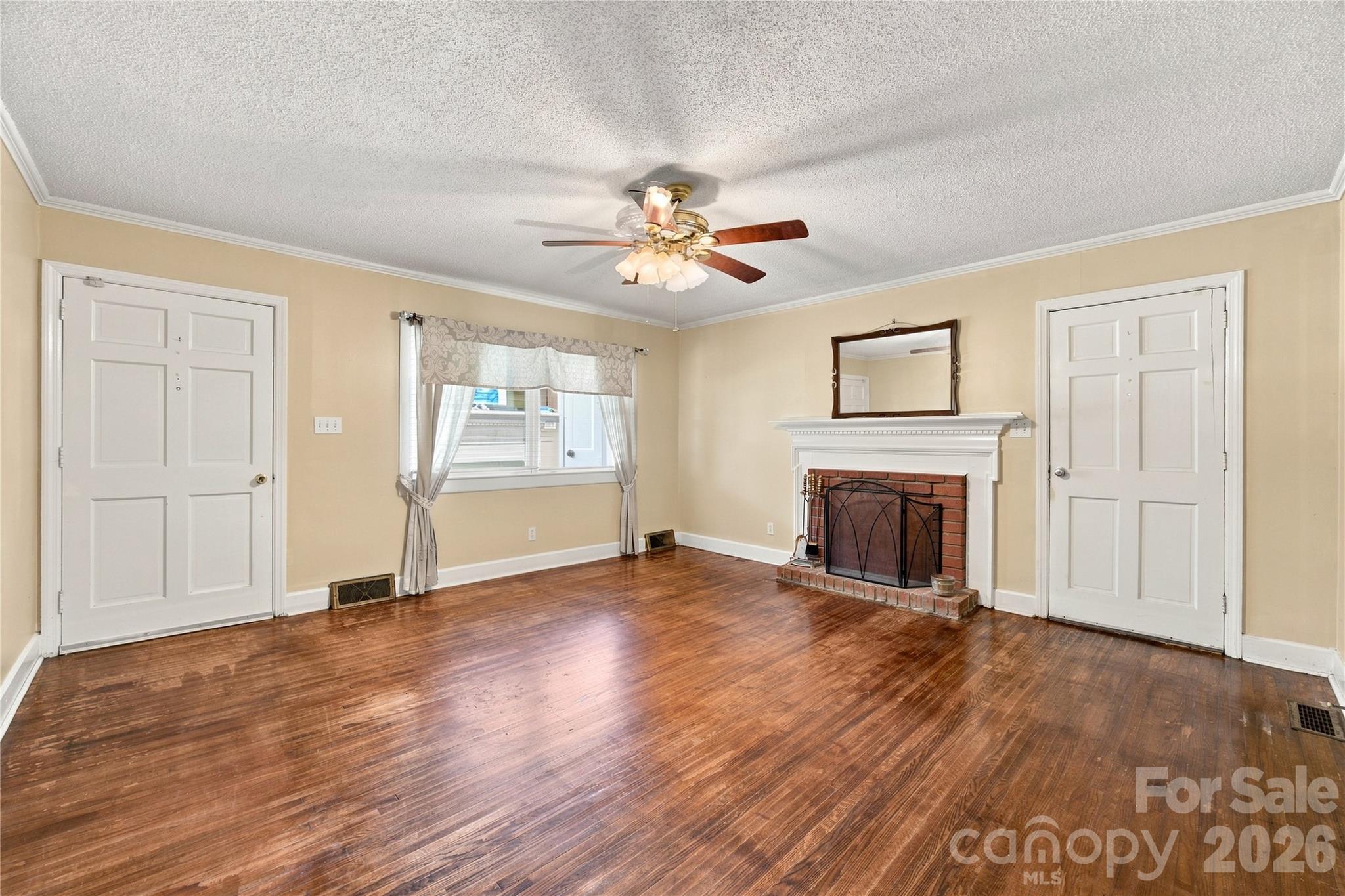 2424 Griffith Road — Monroe
