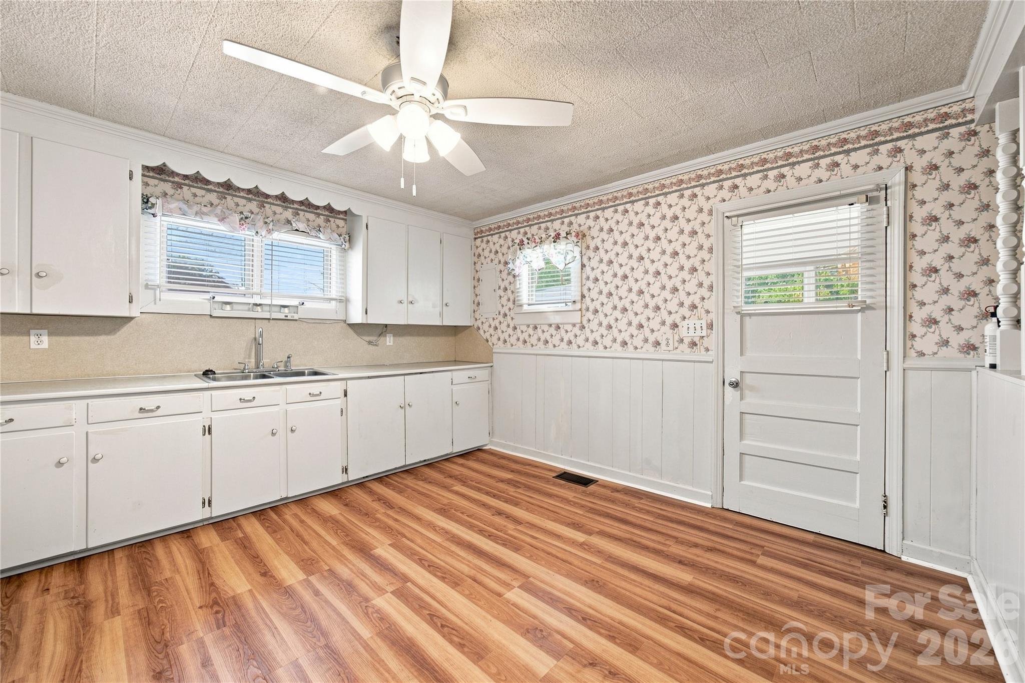2424 Griffith Road — Monroe