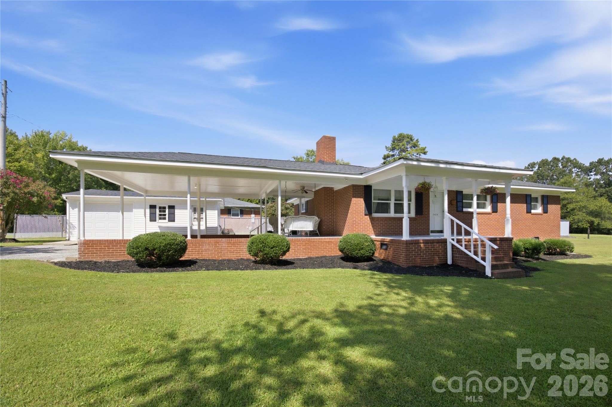 2424 Griffith Road — Monroe