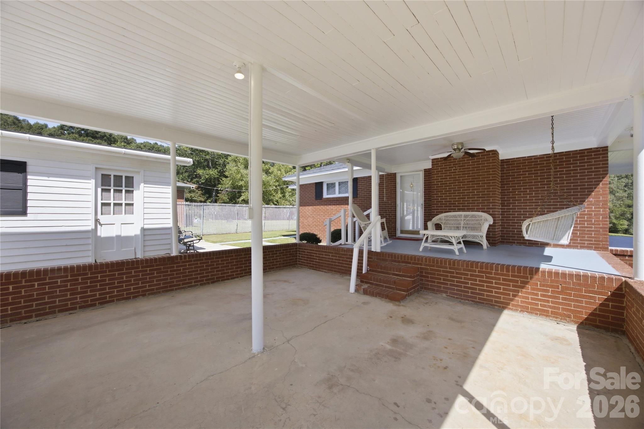 2424 Griffith Road — Monroe