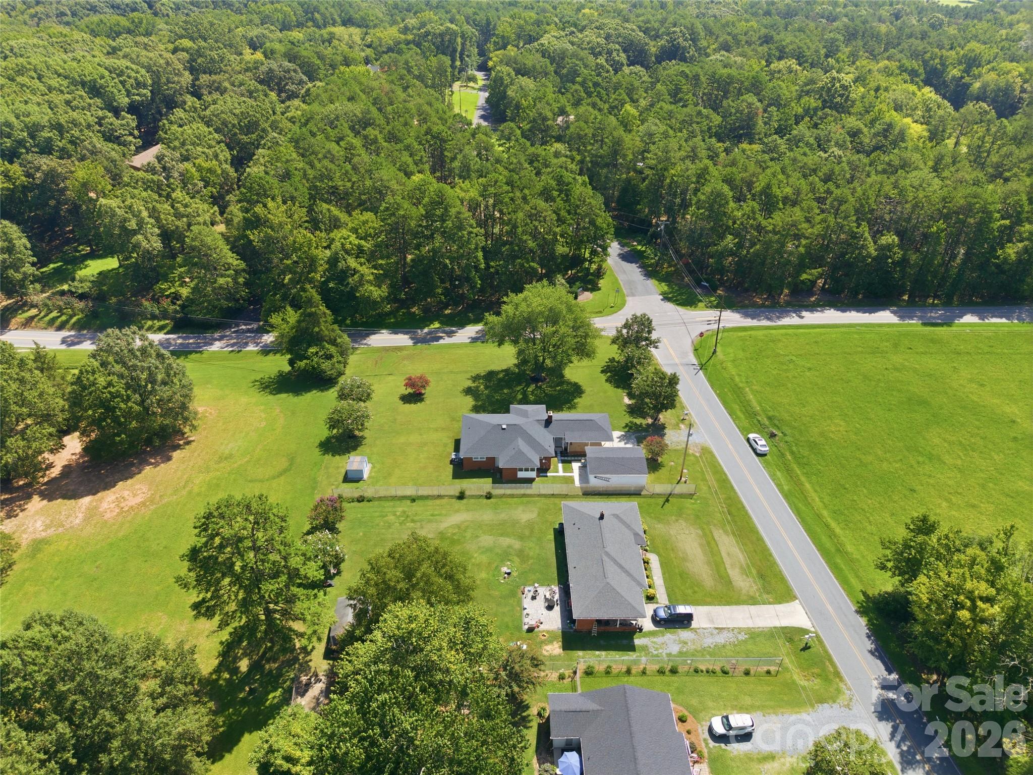 2424 Griffith Road — Monroe