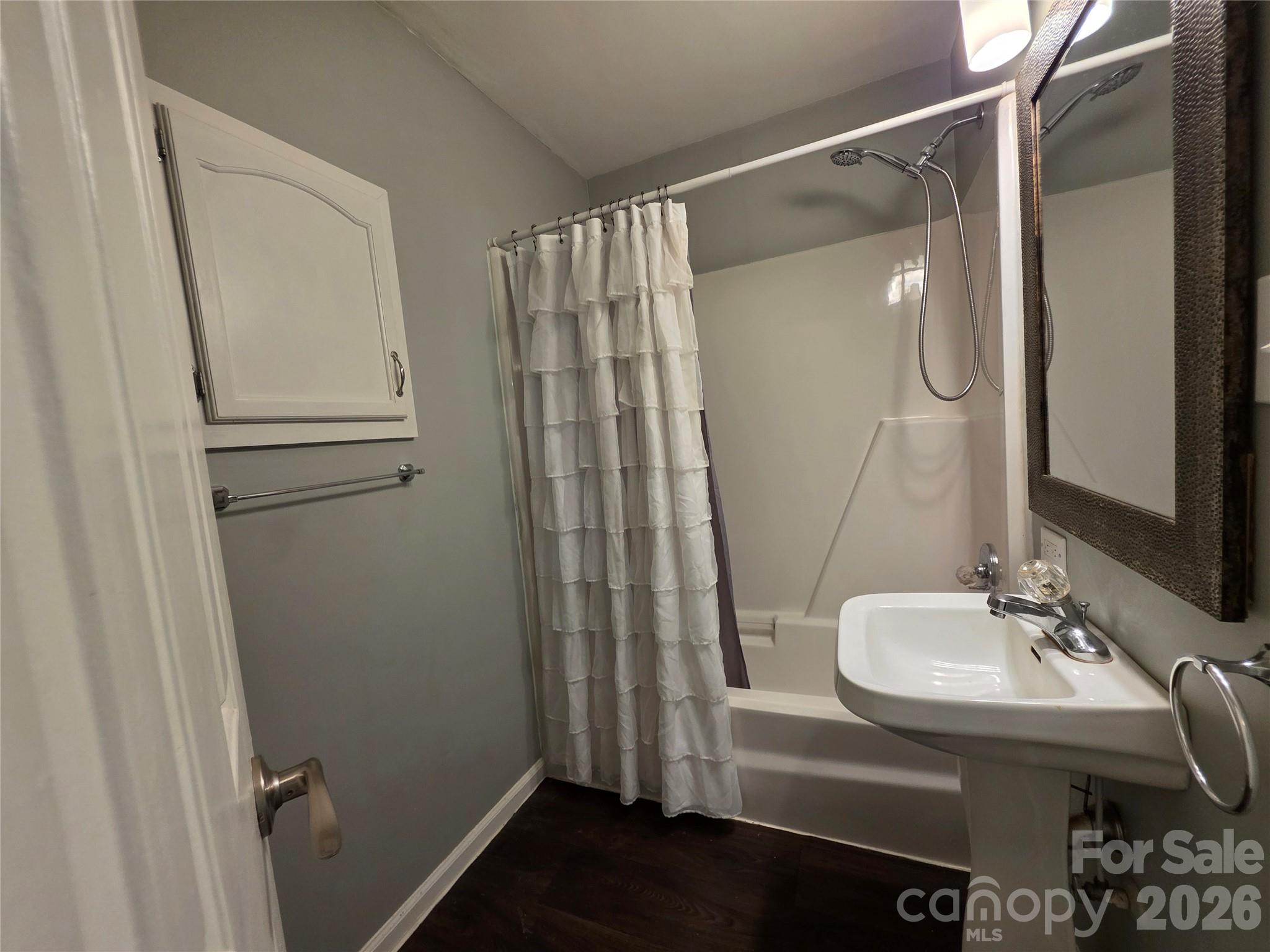221 Auten Circle — Mount Holly