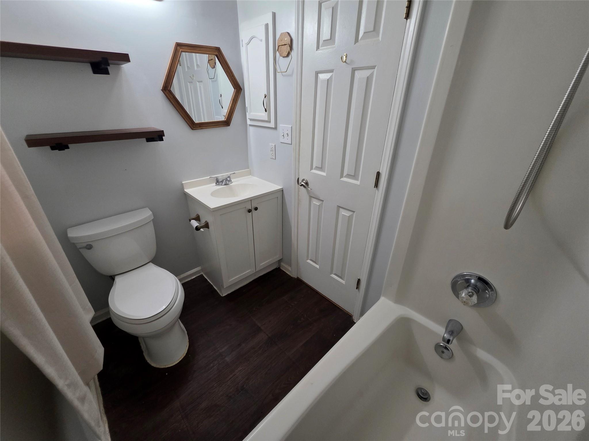 221 Auten Circle — Mount Holly