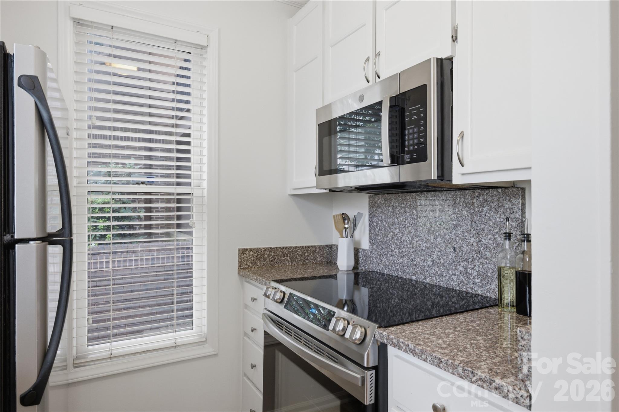 1109 E Morehead Street #16 — Charlotte