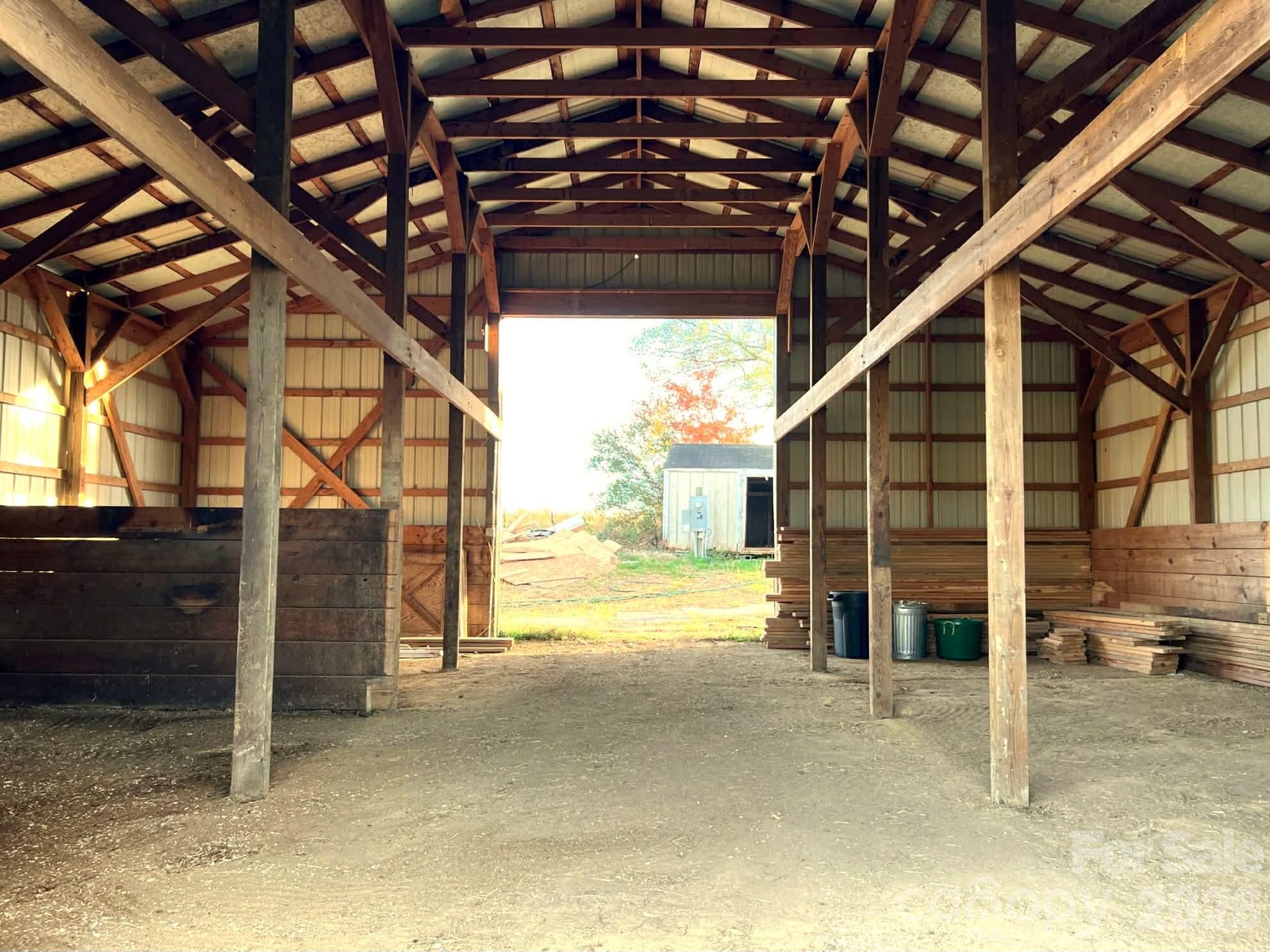 6710 Lawyers Road E — Marshville