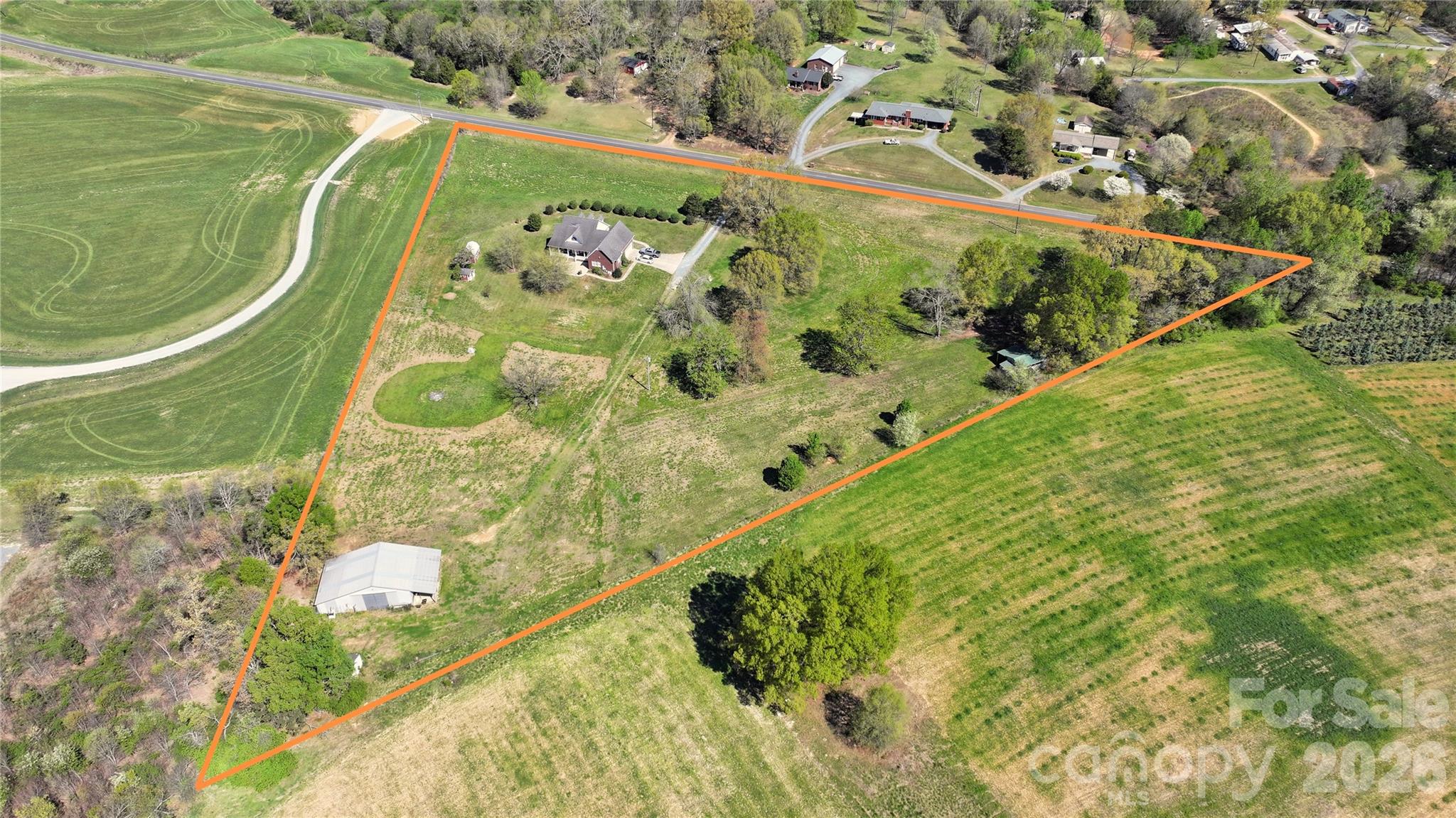 6710 Lawyers Road E — Marshville