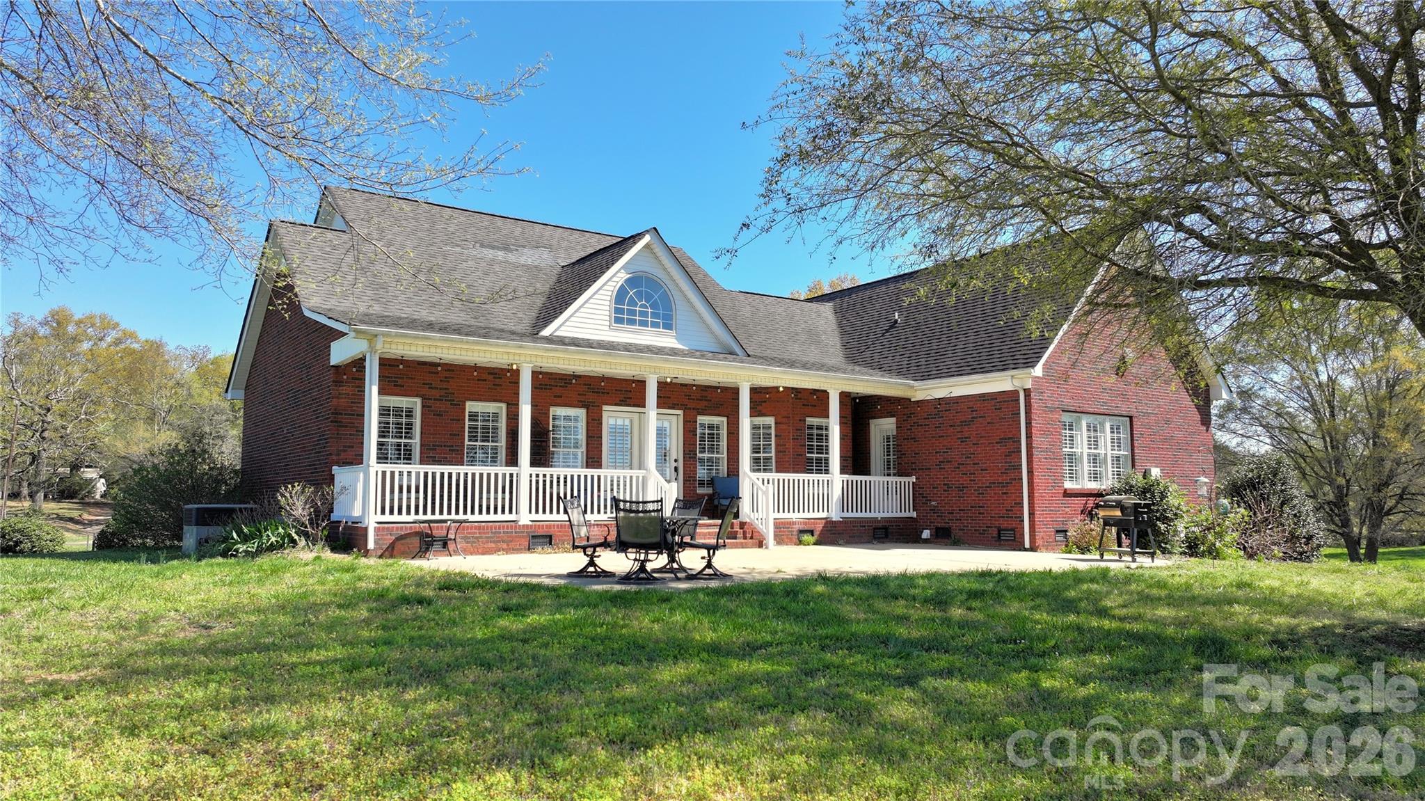 6710 Lawyers Road E — Marshville