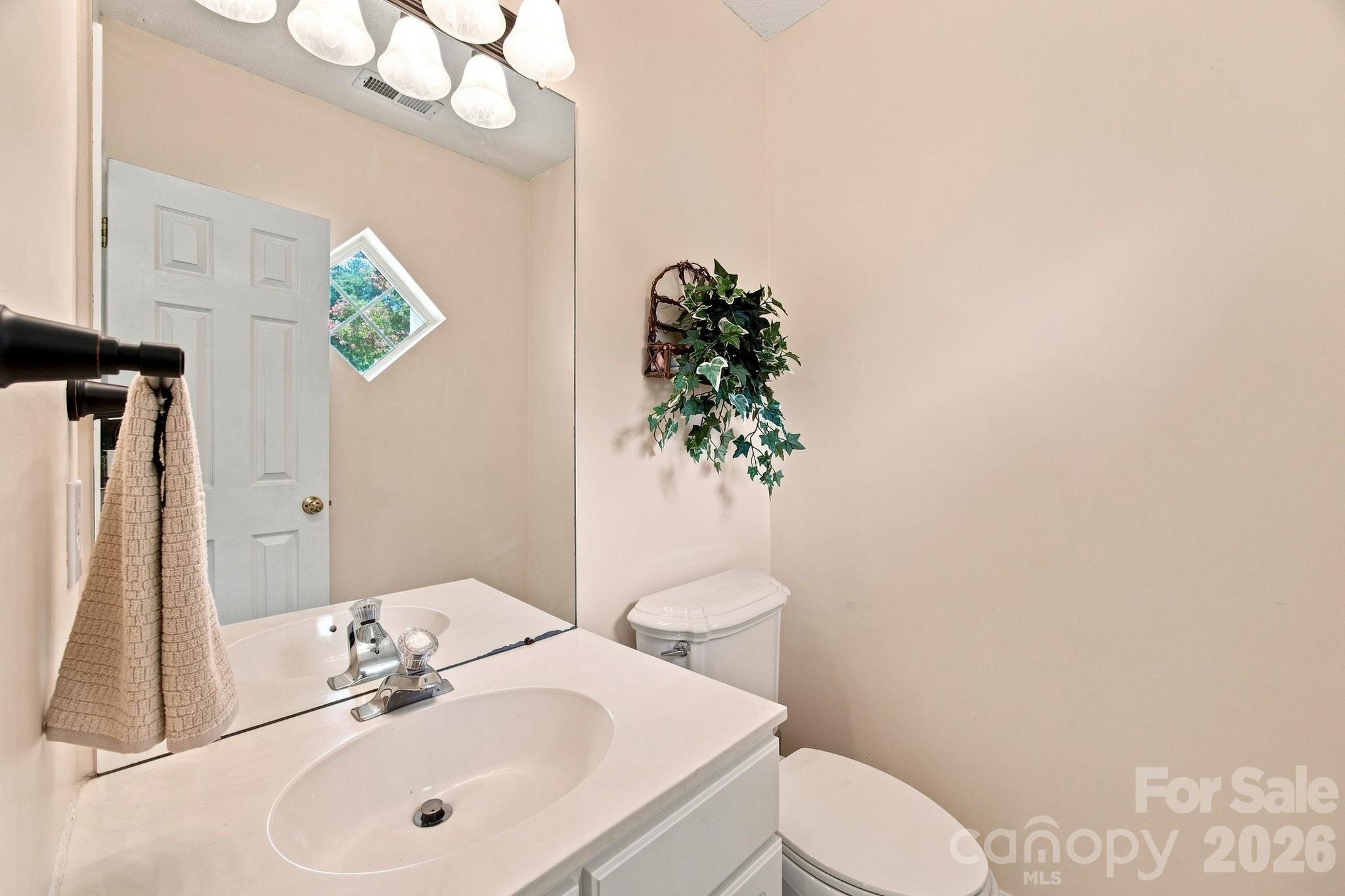 124 Aylesbury Lane — Indian Trail