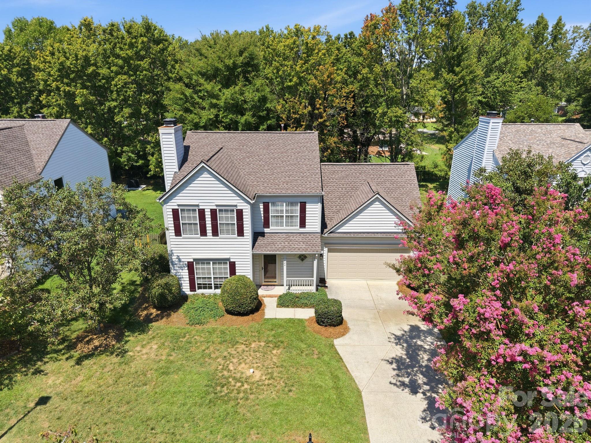 124 Aylesbury Lane — Indian Trail