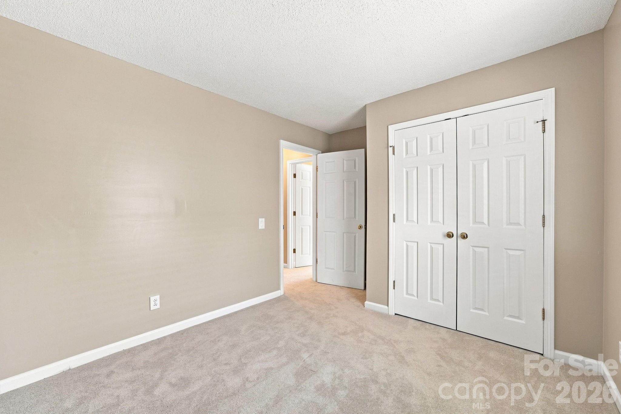 124 Aylesbury Lane — Indian Trail