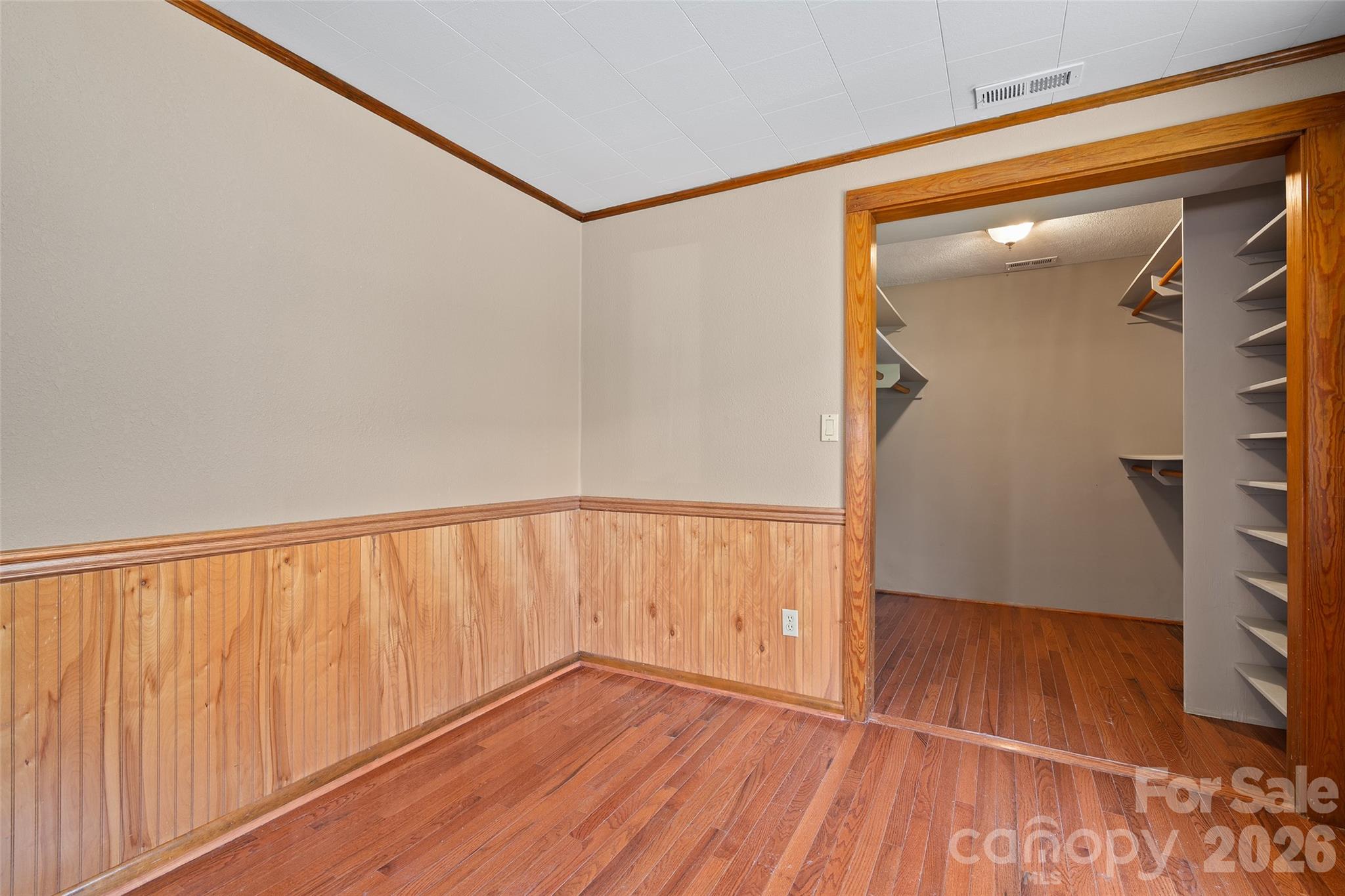 417 Riverbend Street — Waynesville