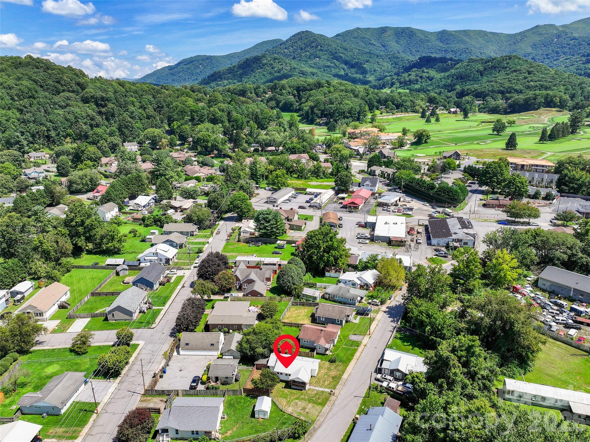 417 Riverbend Street — Waynesville
