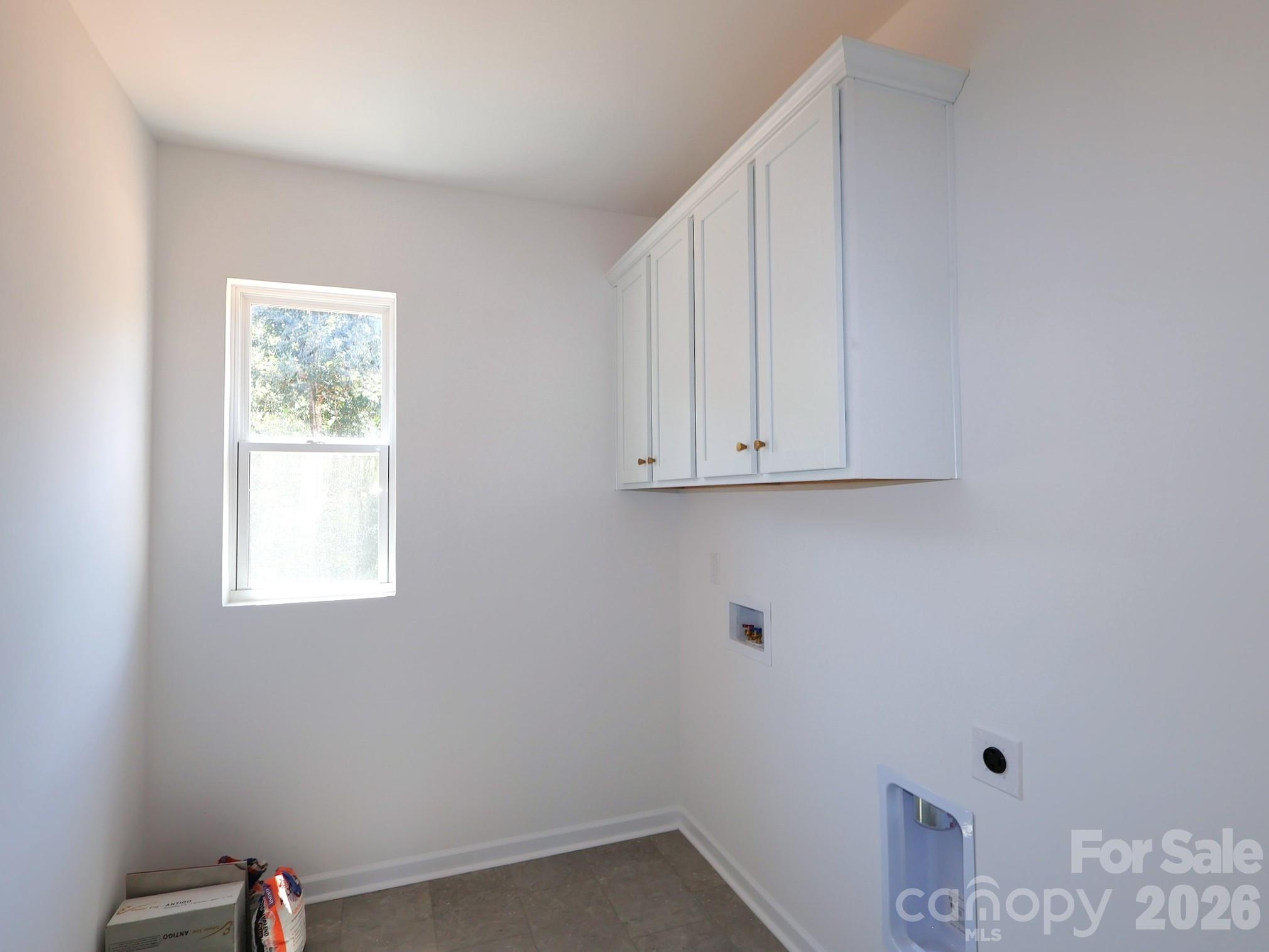 249 Amber Glen Drive — Locust