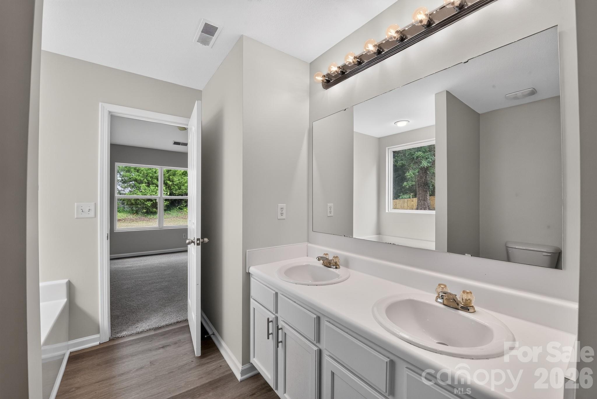 6923 Sunman Road — Charlotte