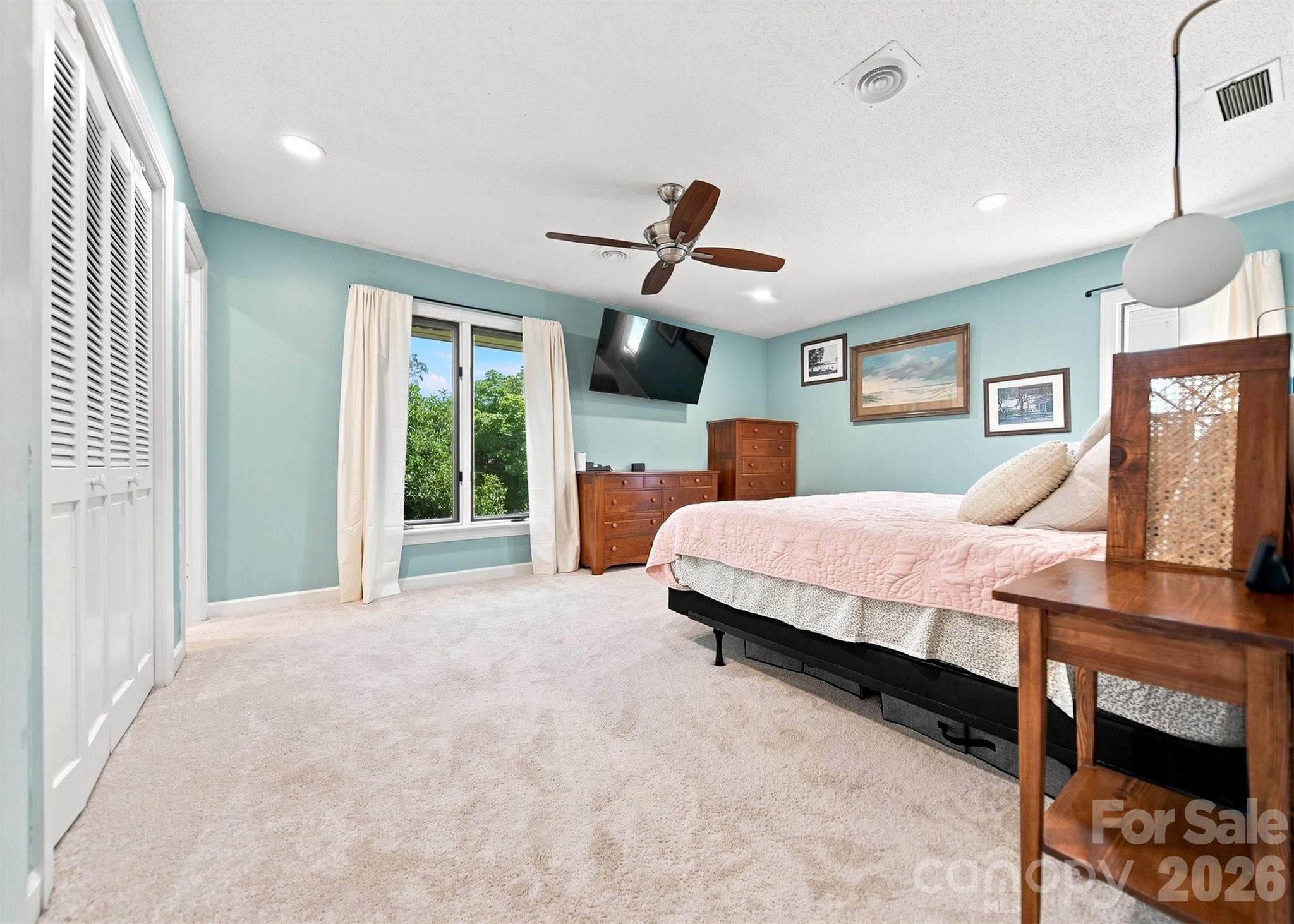 706 Springdale Road — Statesville