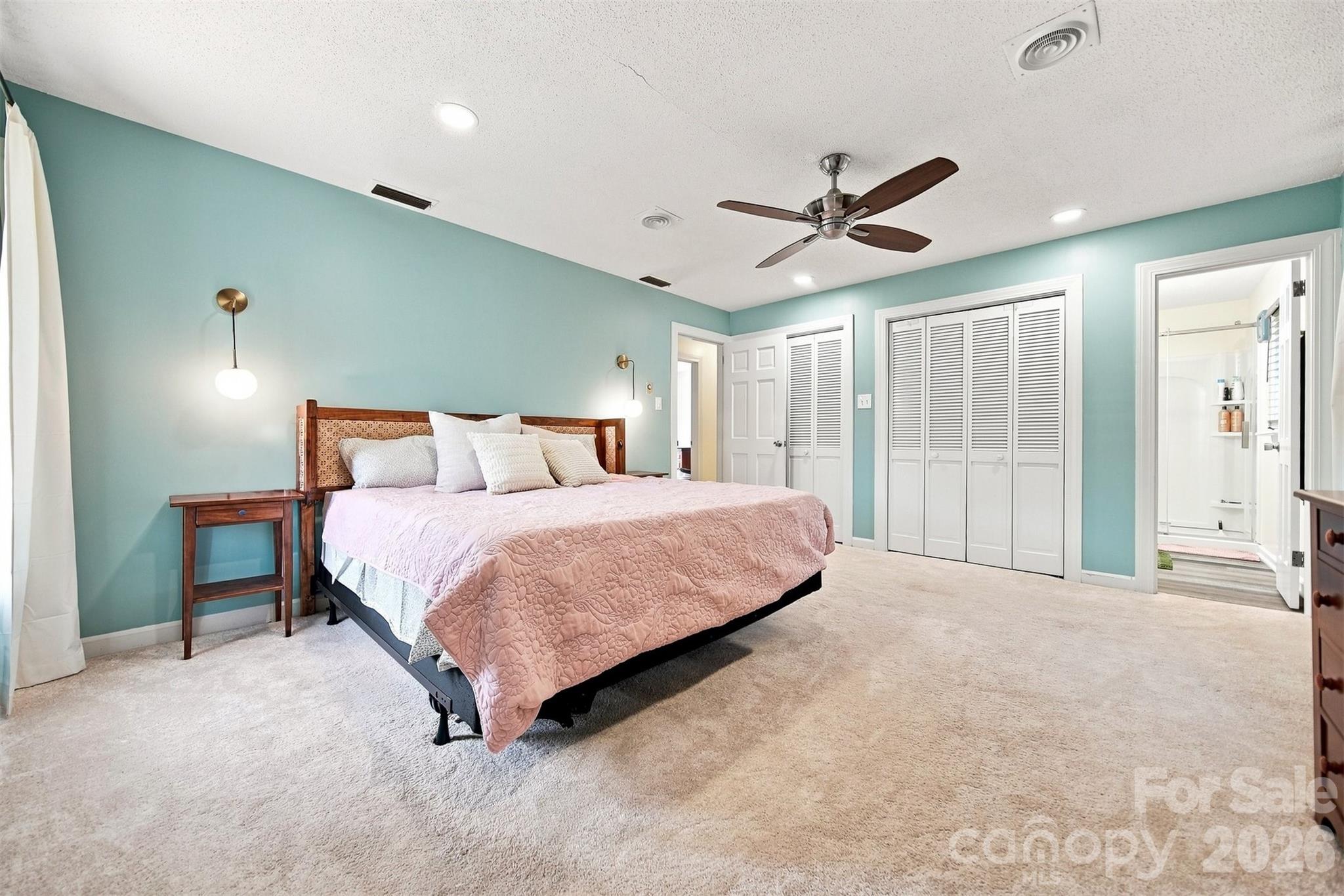 706 Springdale Road — Statesville