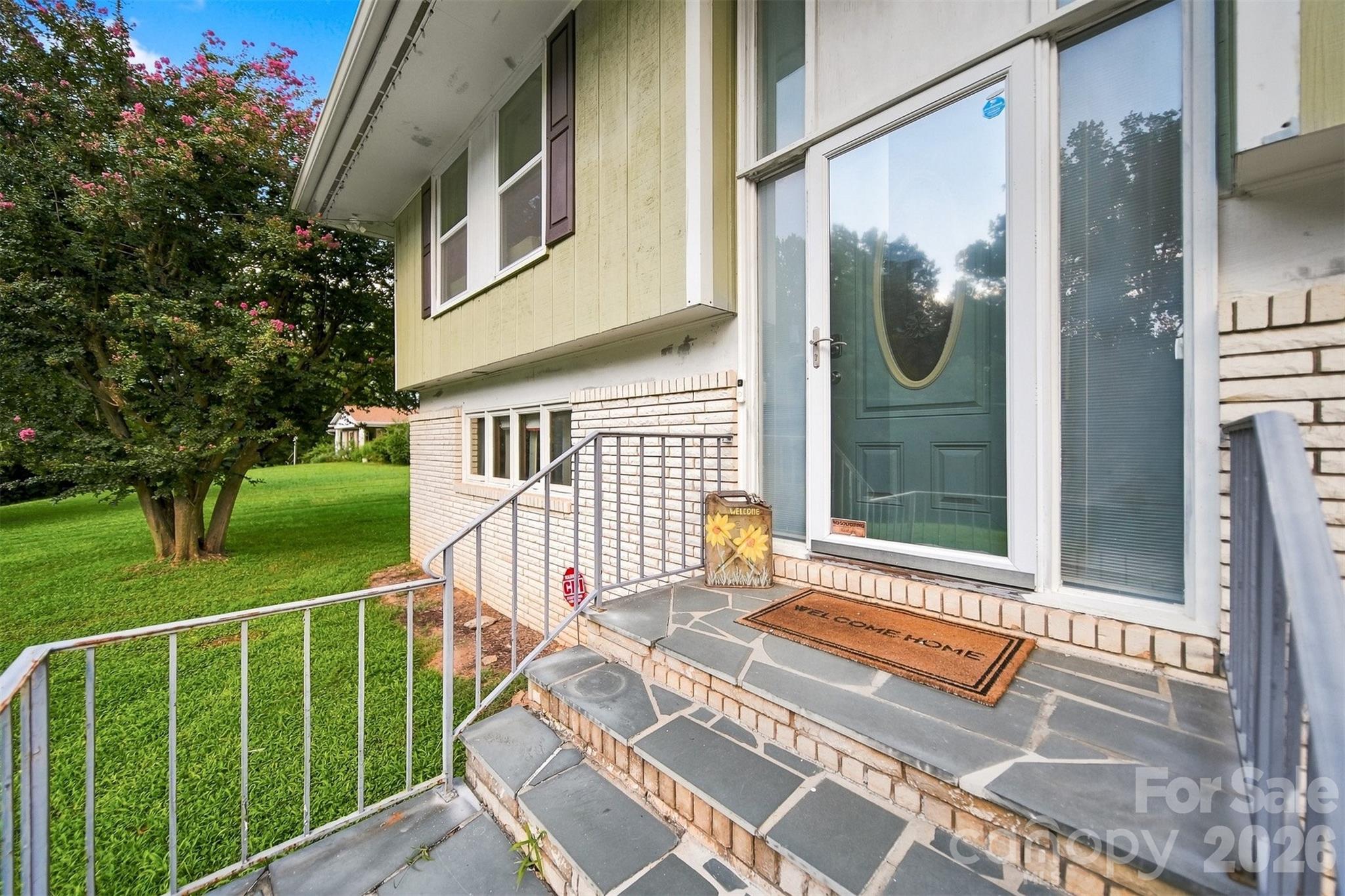 706 Springdale Road — Statesville