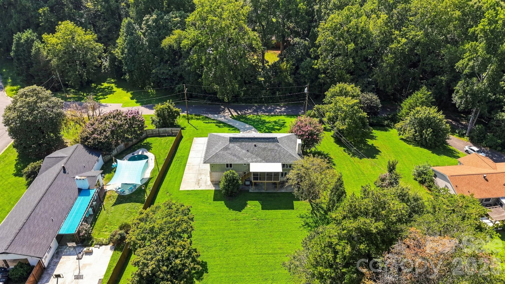 706 Springdale Road — Statesville