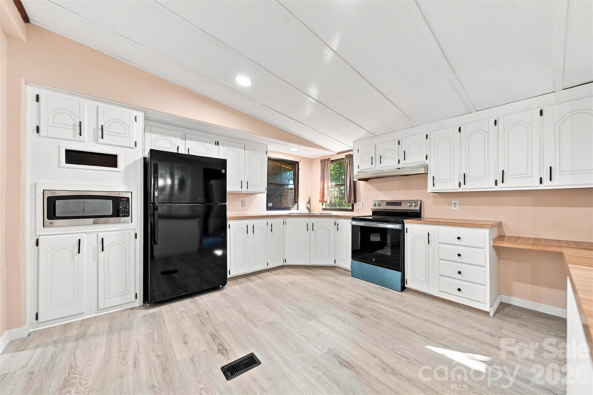 2947 S NC 16 Highway — Newton