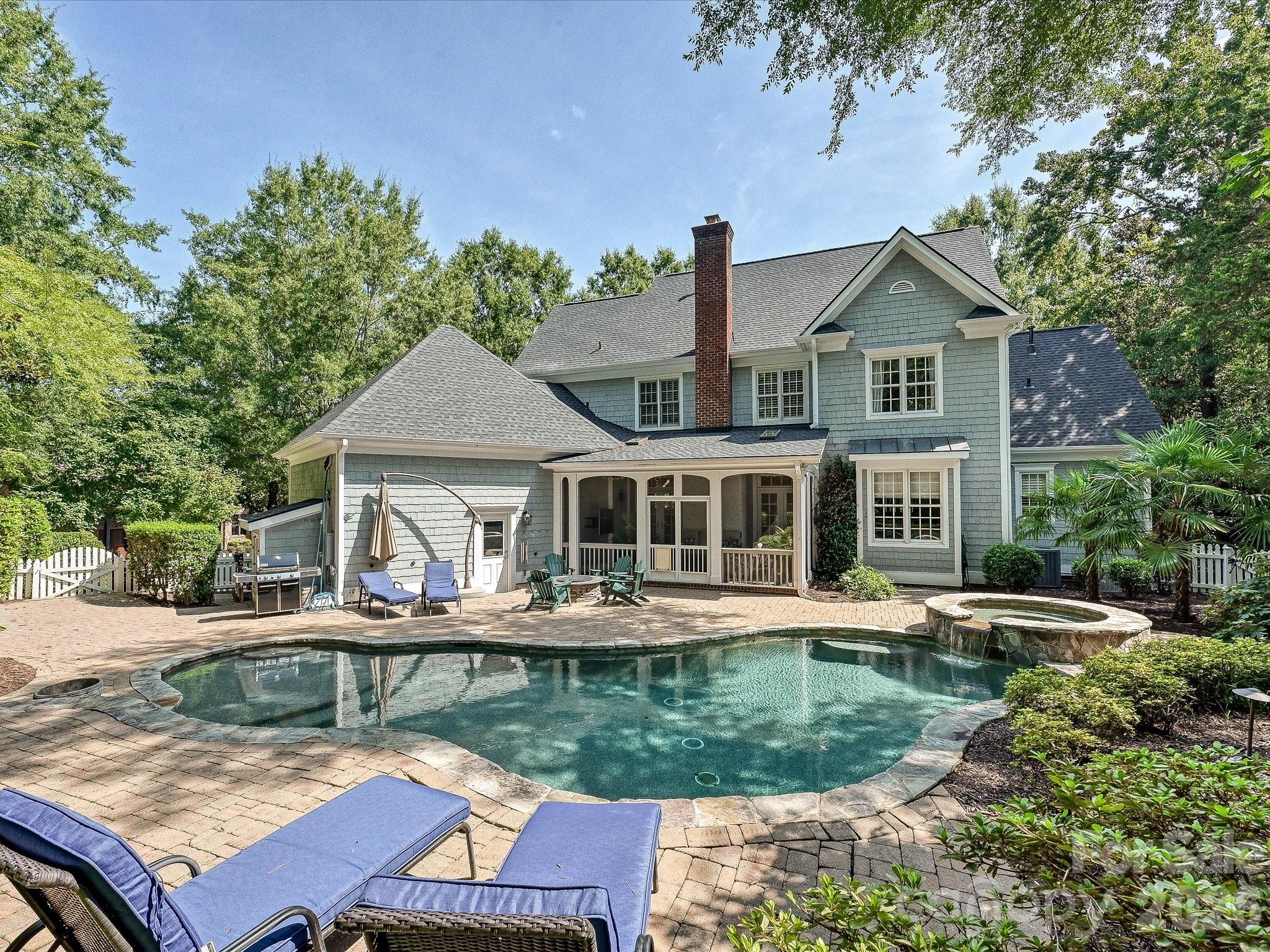 8902 Summer Club Road — Charlotte