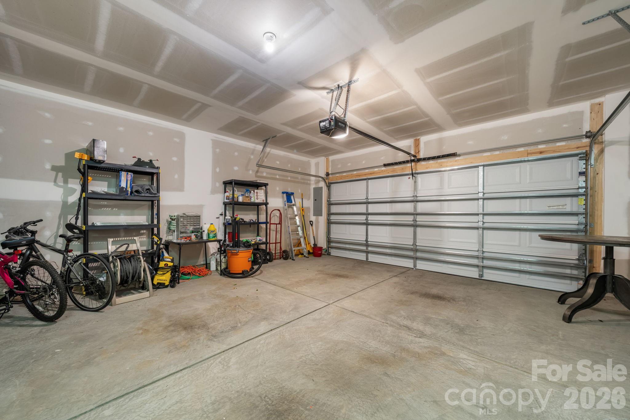 13924 Winmau Lane #10 — Huntersville