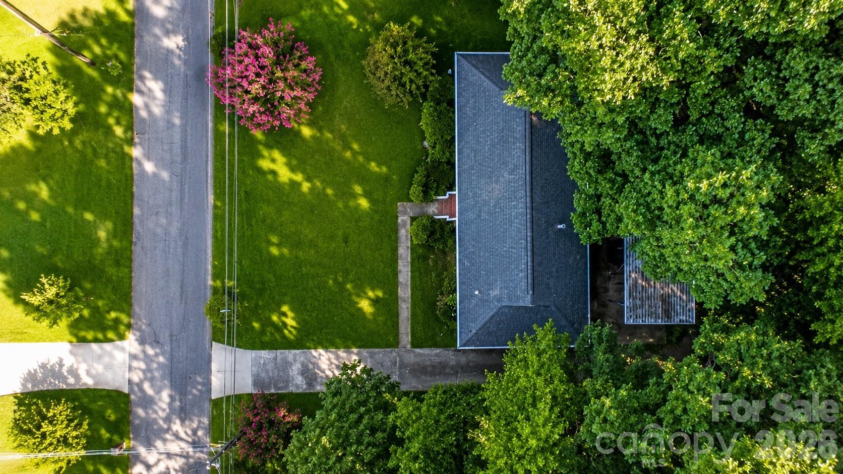 6124 Donna Drive — Charlotte