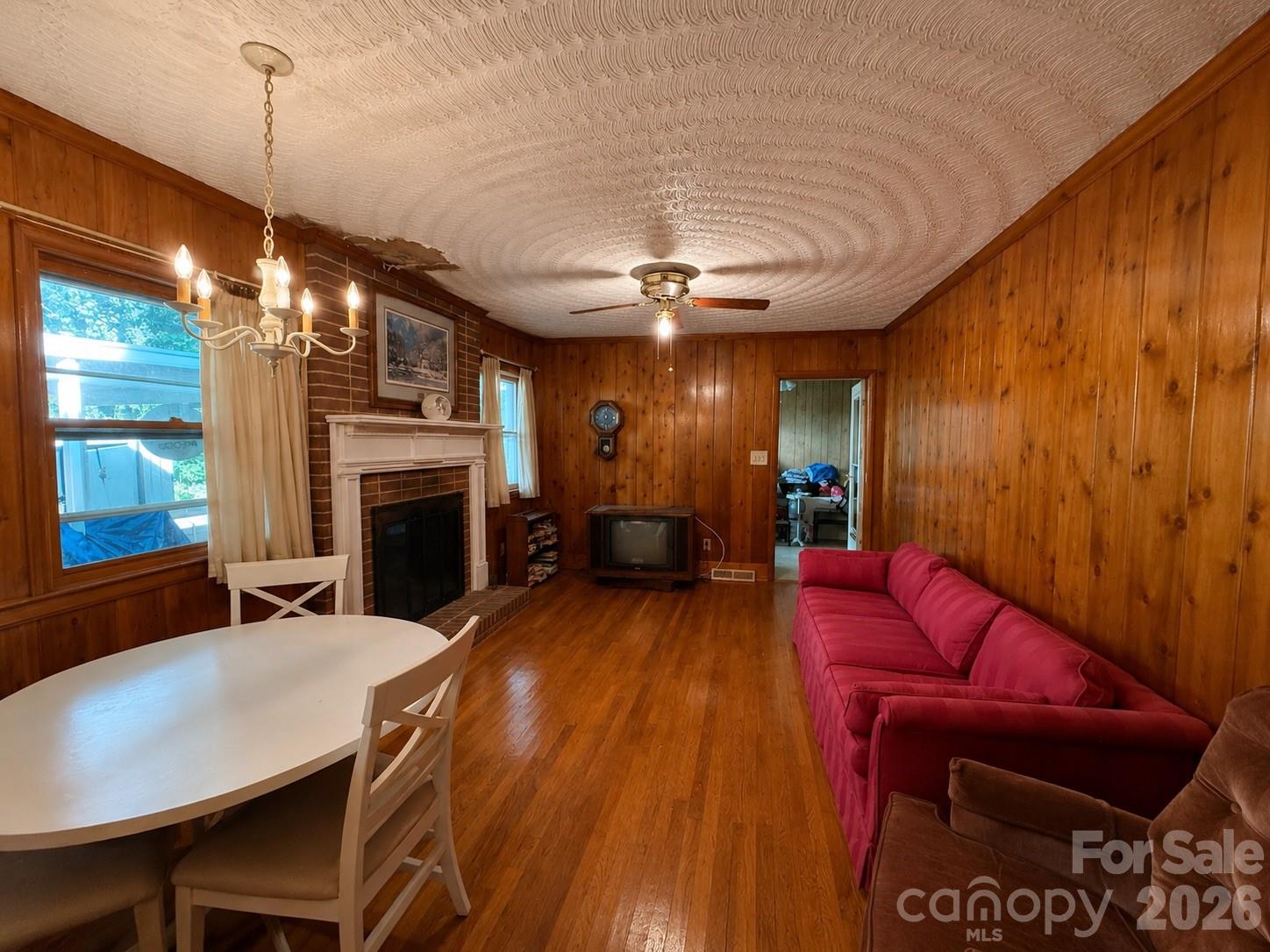 6124 Donna Drive — Charlotte