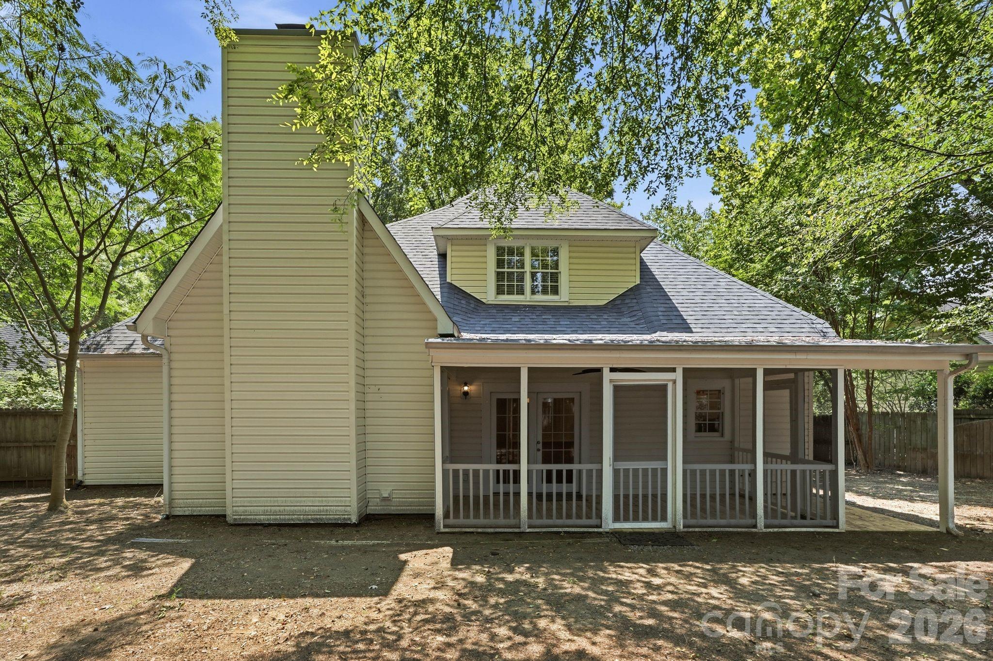7119 Bevington Woods Lane — Charlotte