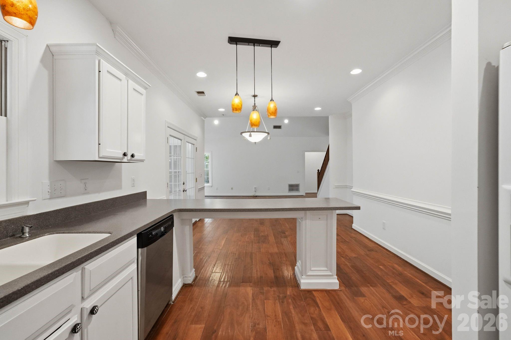 7119 Bevington Woods Lane — Charlotte