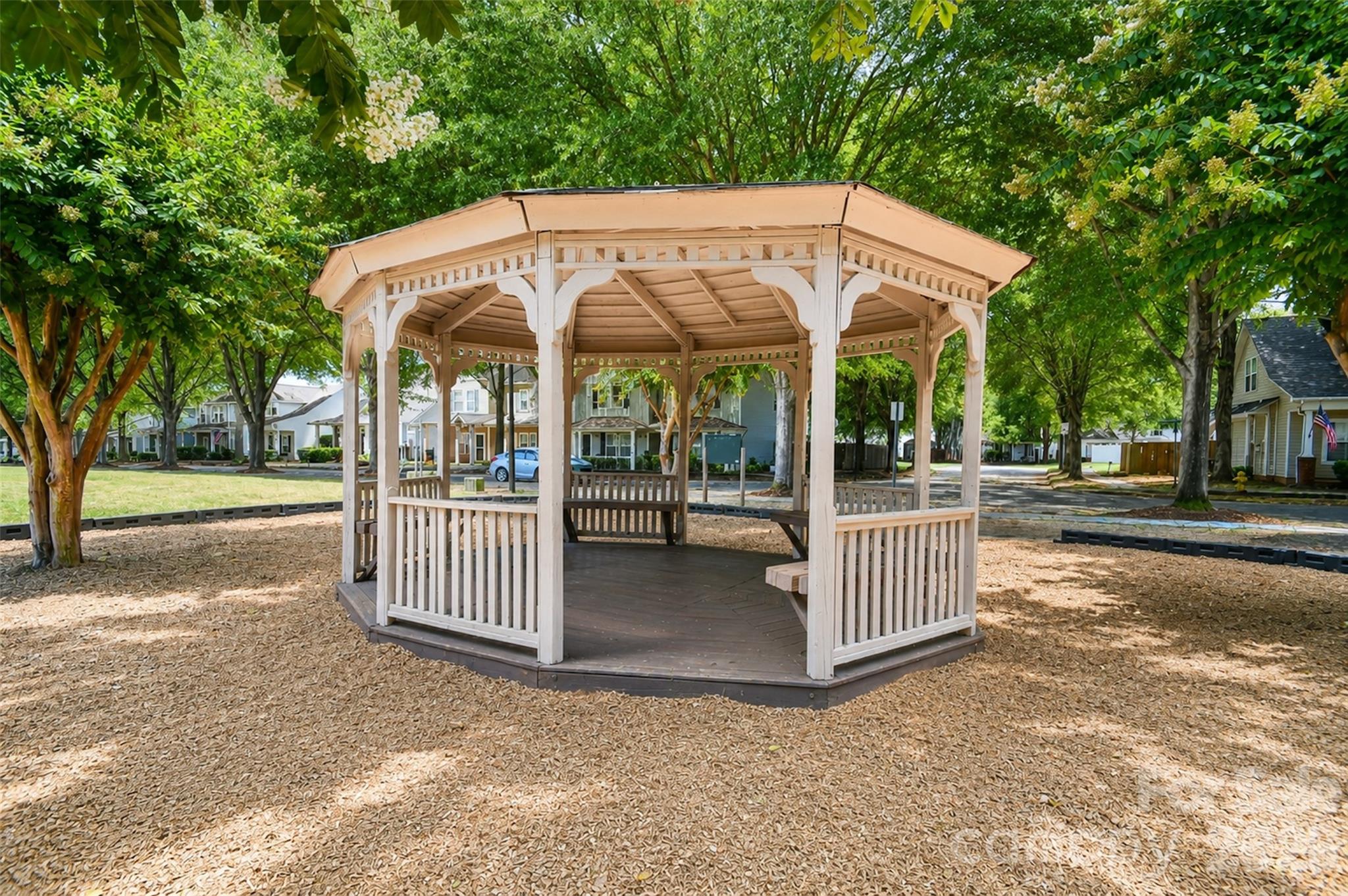 13039 Windy Lea Lane — Huntersville