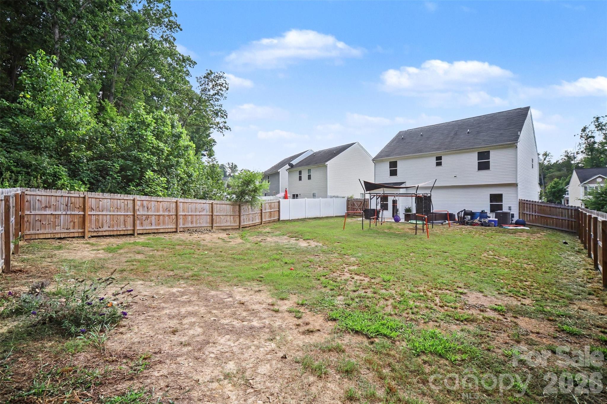 1949 Boulder Court — Gastonia
