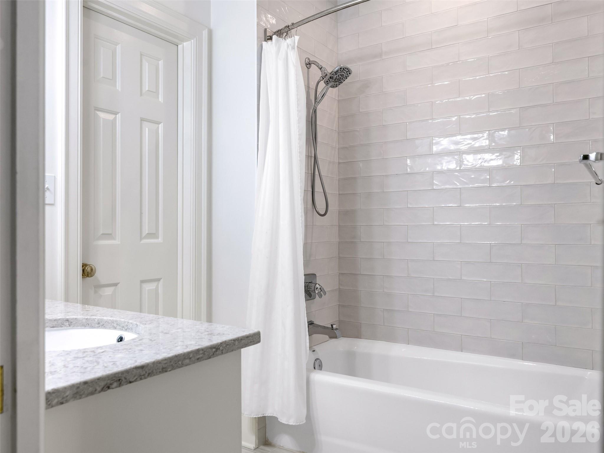 5216 Sunningdale Drive — Charlotte