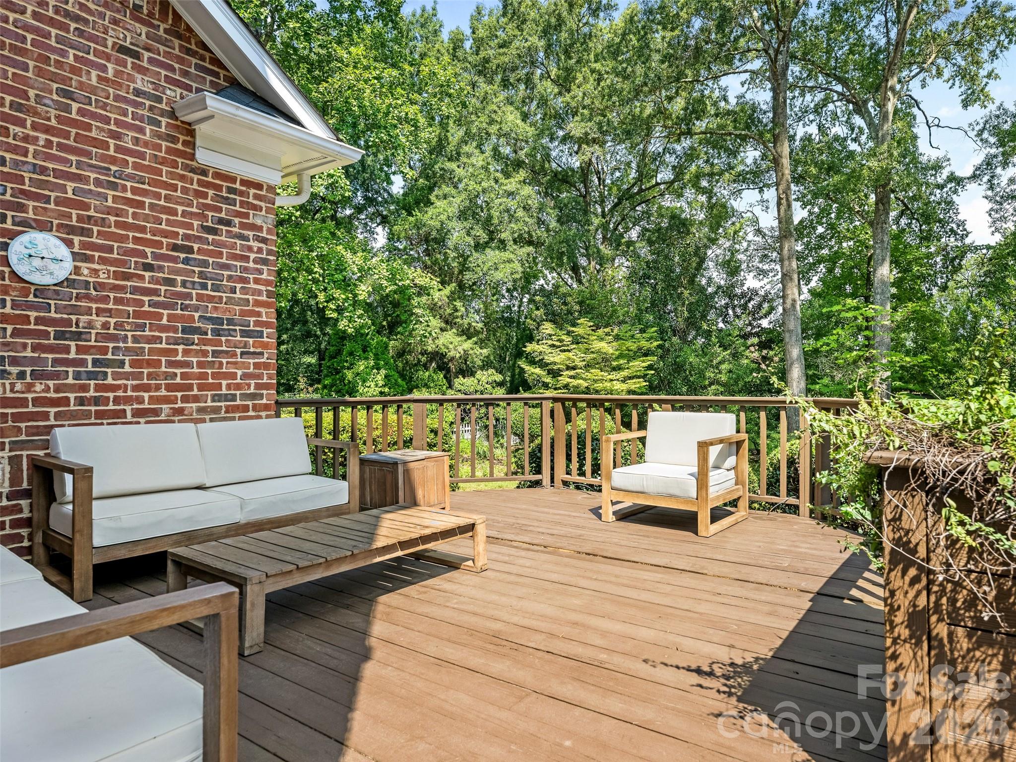5216 Sunningdale Drive — Charlotte
