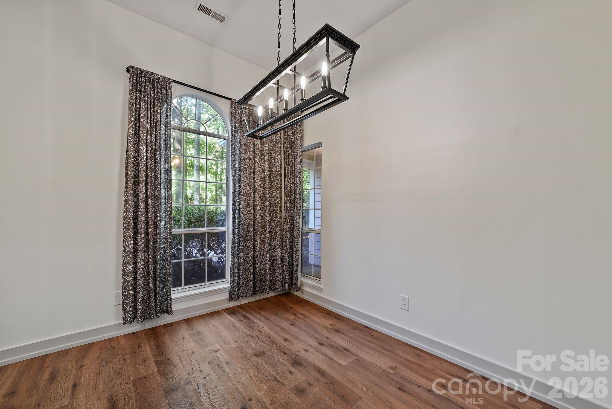 206 Aurora Lane — Huntersville