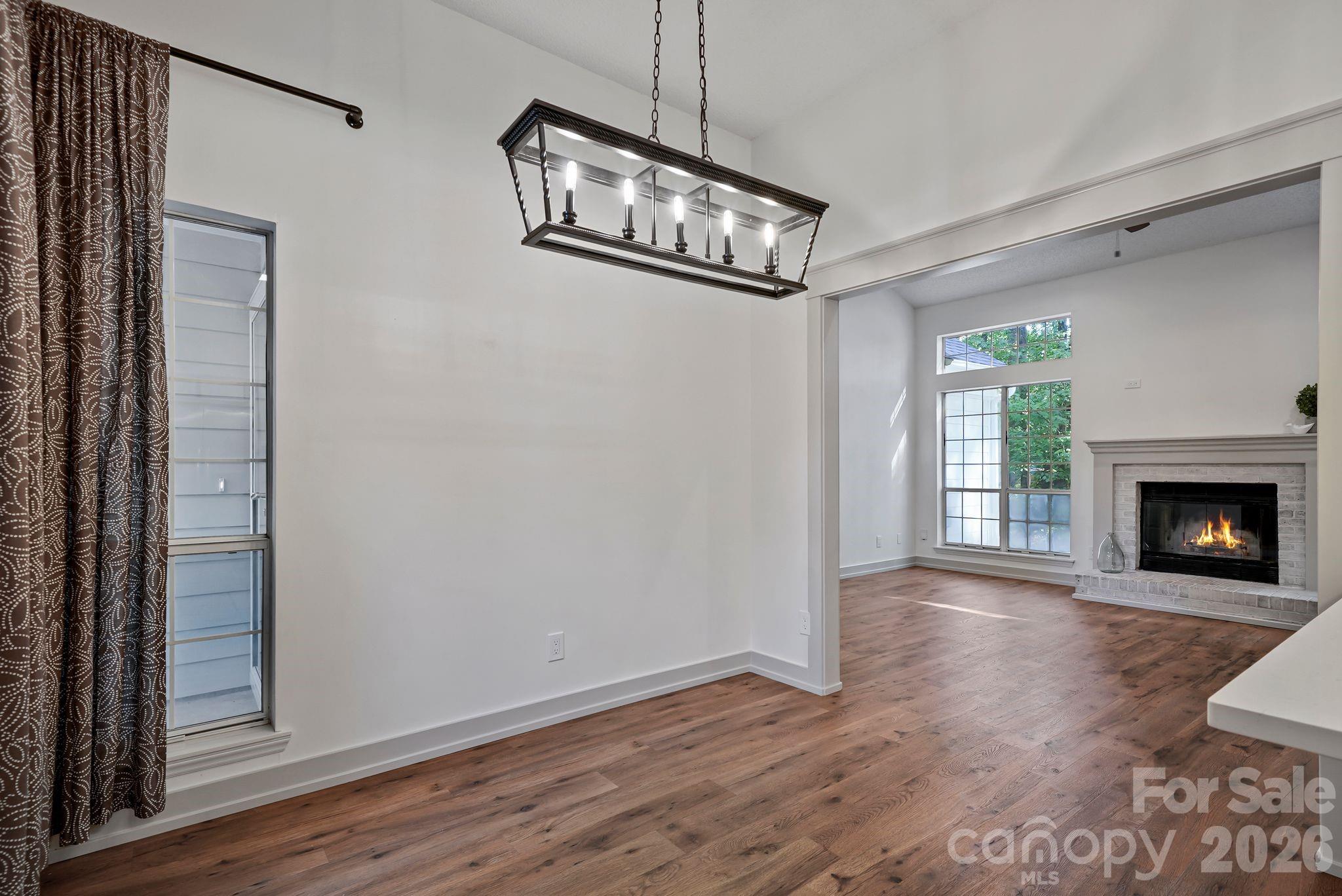 206 Aurora Lane — Huntersville