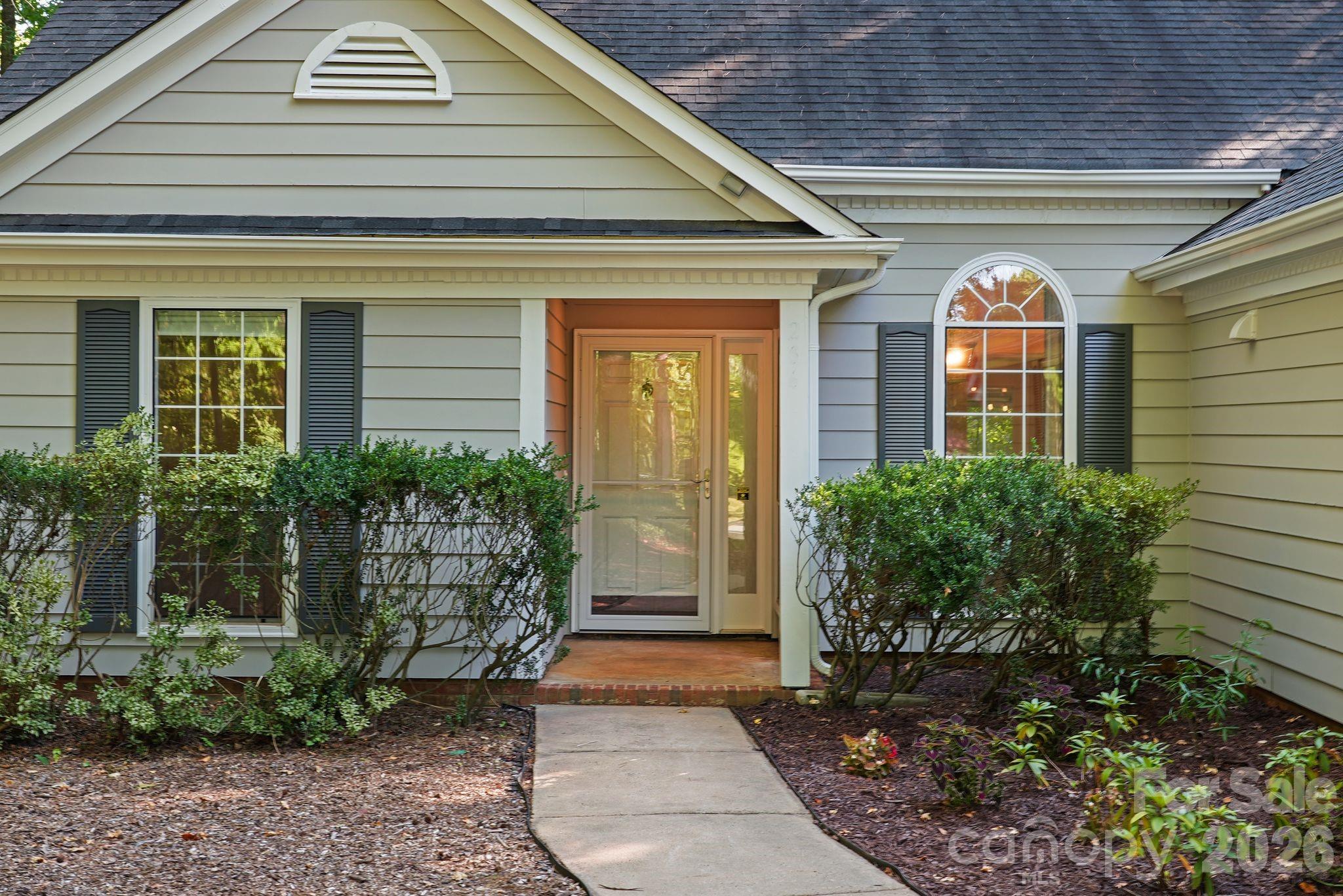 206 Aurora Lane — Huntersville