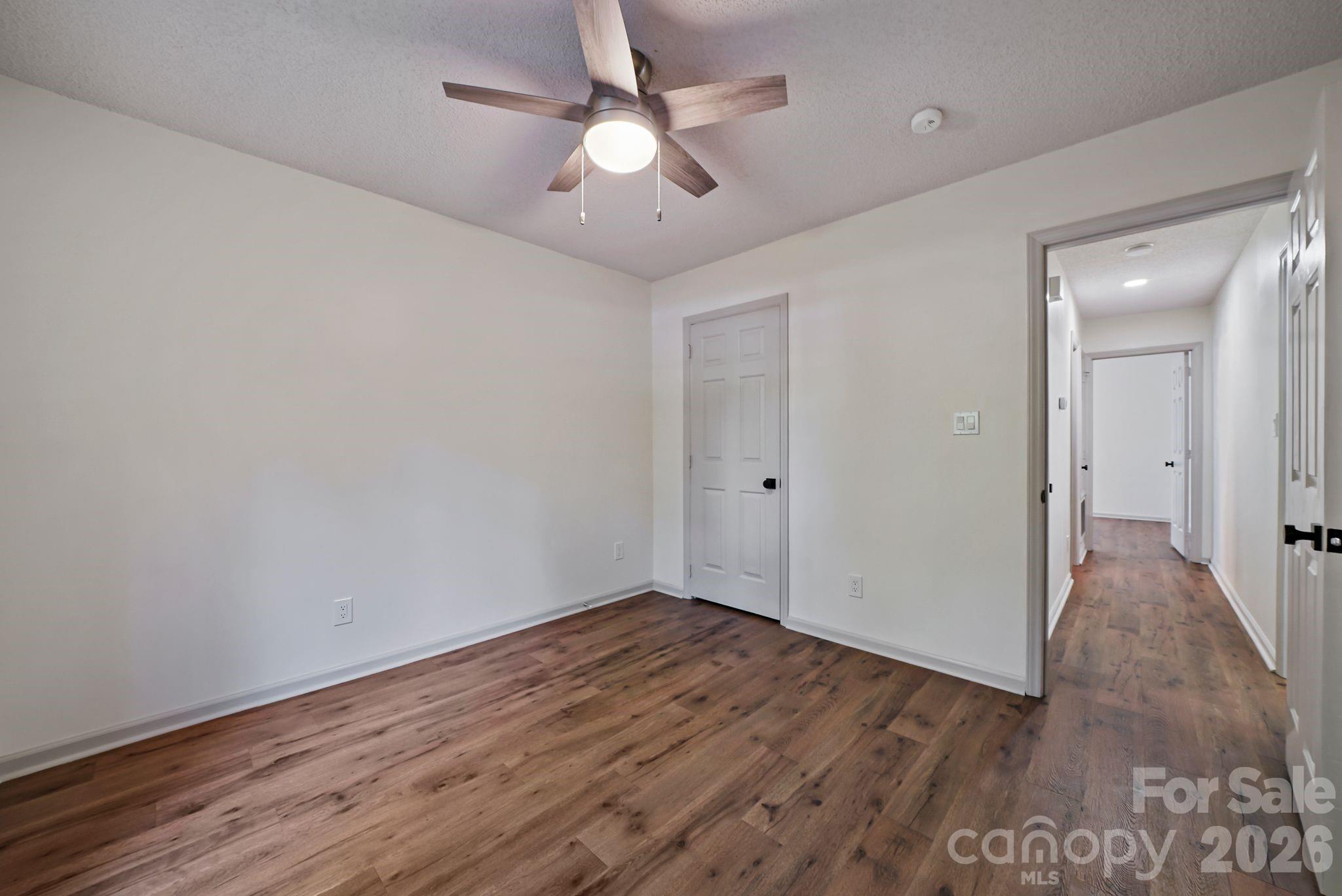 206 Aurora Lane — Huntersville