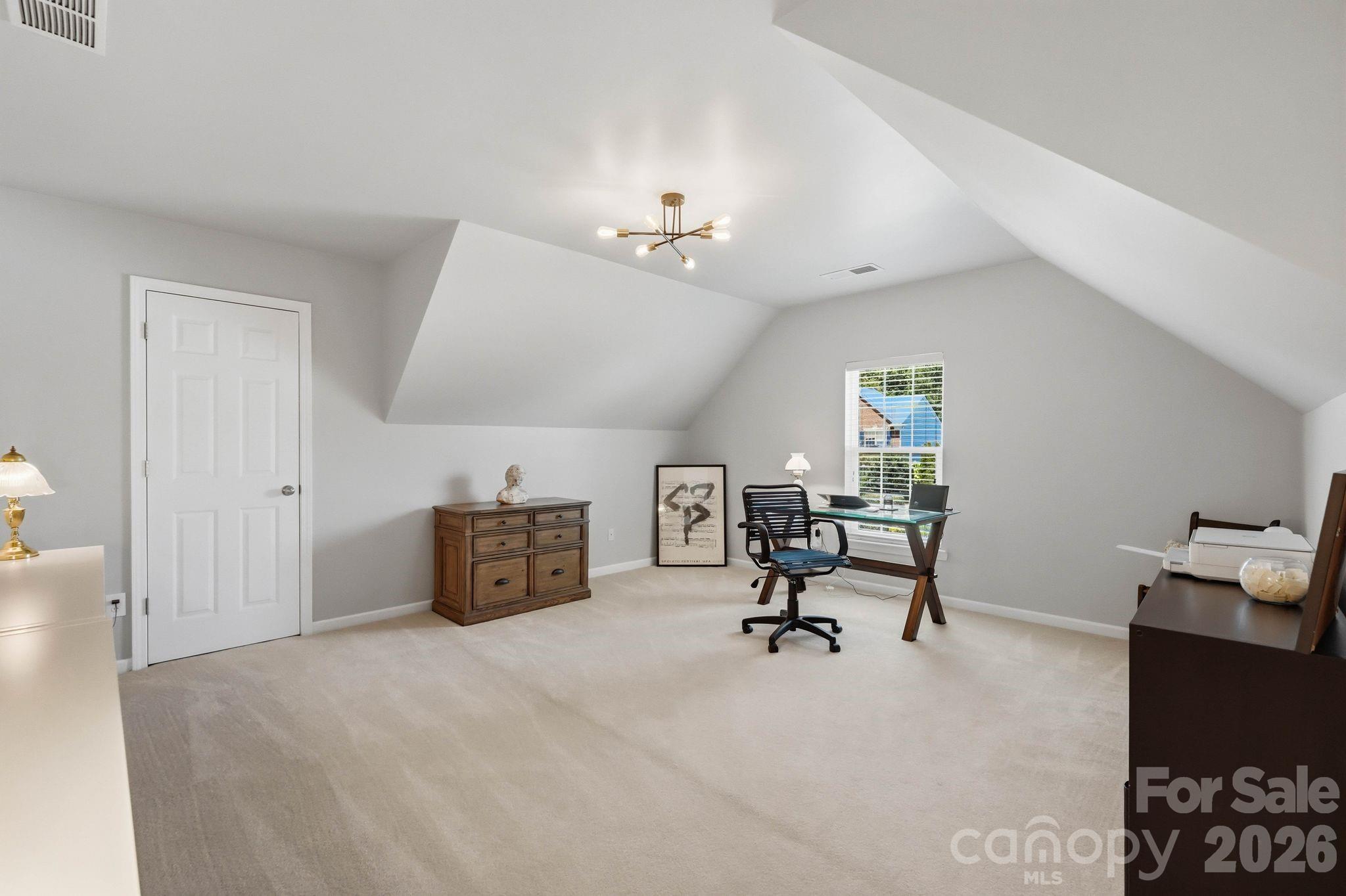 12102 Humboldt Drive — Charlotte