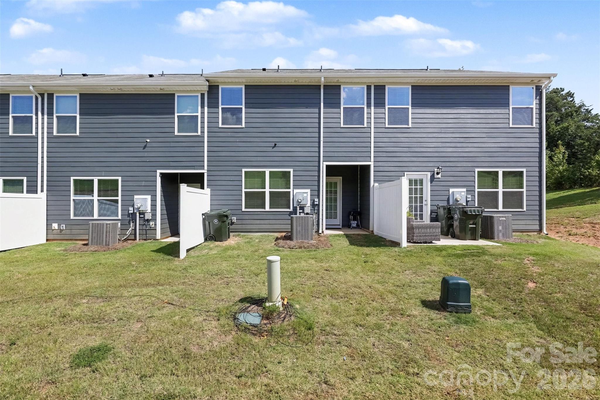 760 Wagon Cross Court — York