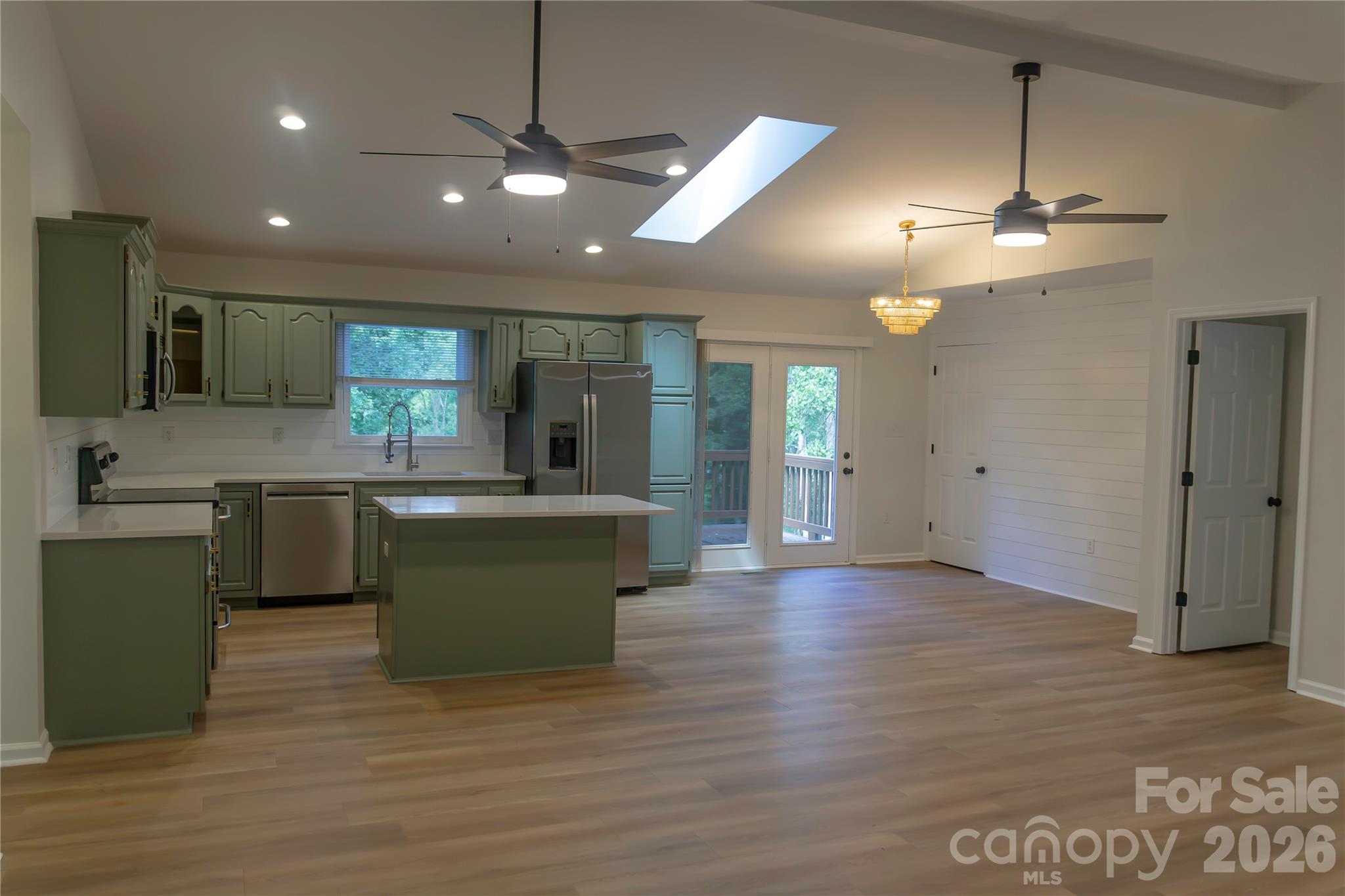 15 Pete Luther Road — Candler