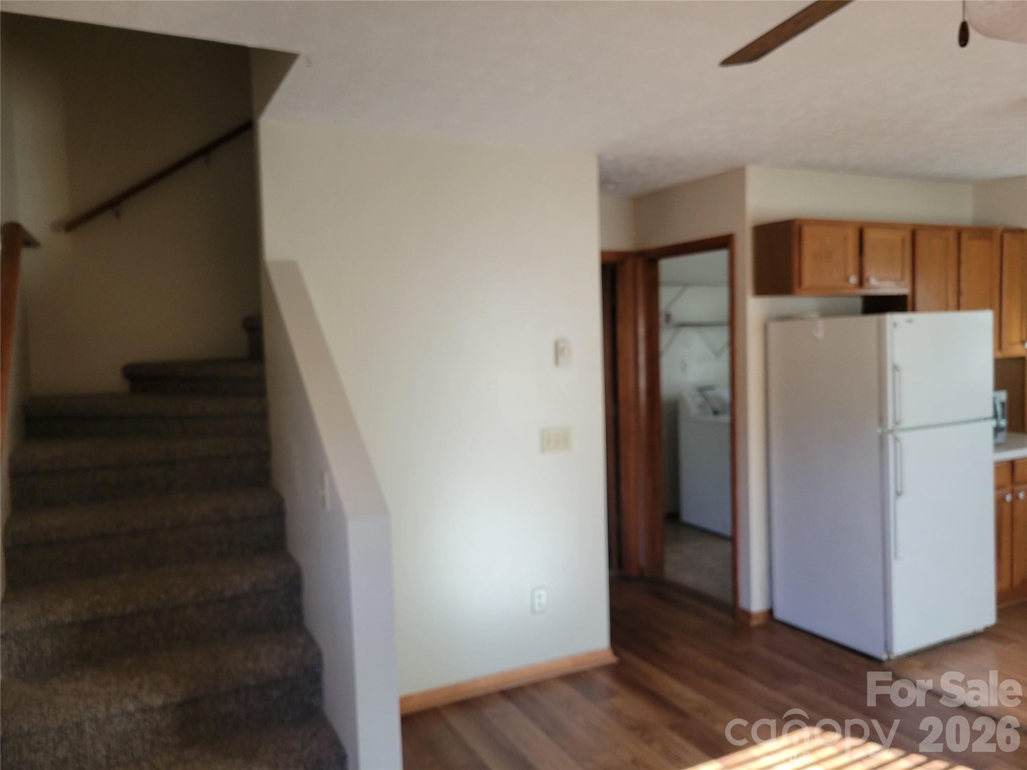507 Utah Mountain Road — Waynesville