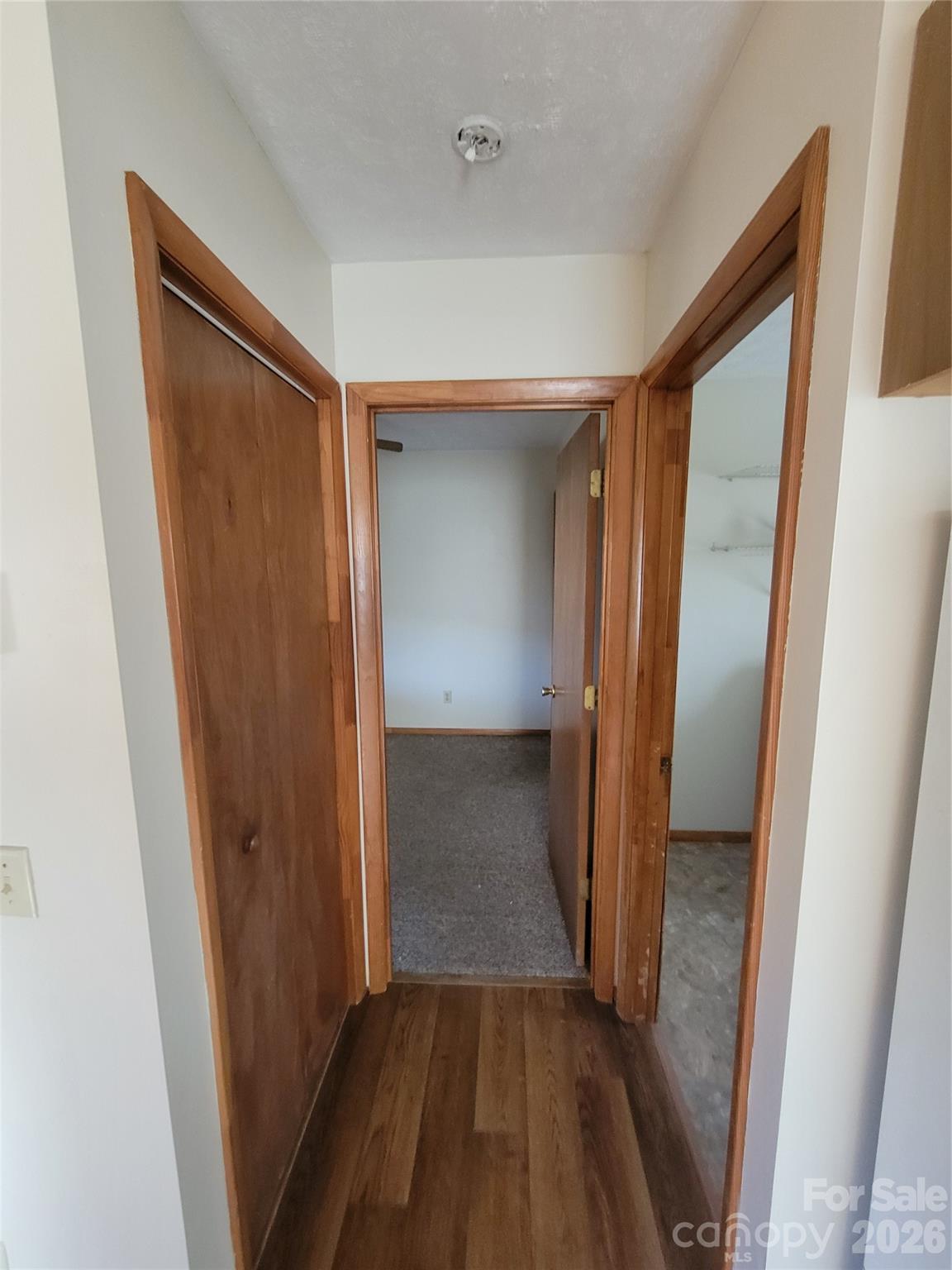 507 Utah Mountain Road — Waynesville